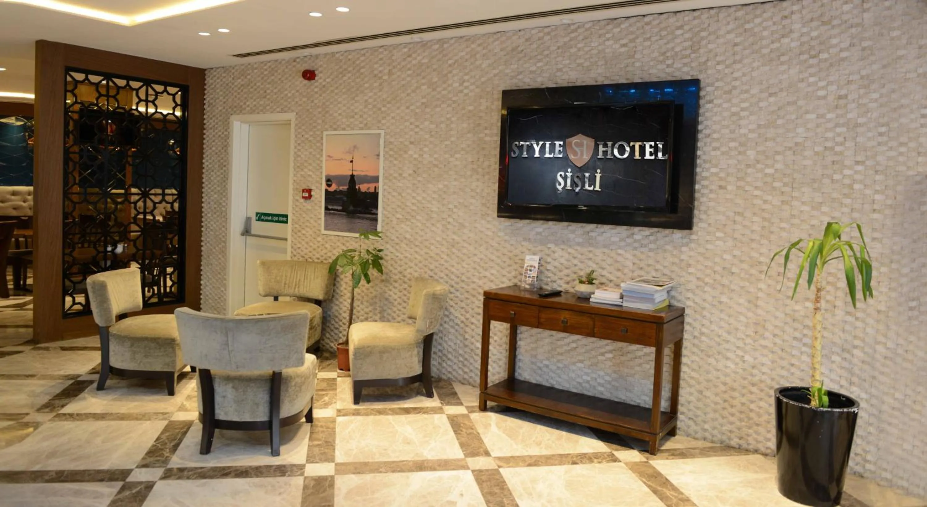 Seating area in Style Hotel Sisli