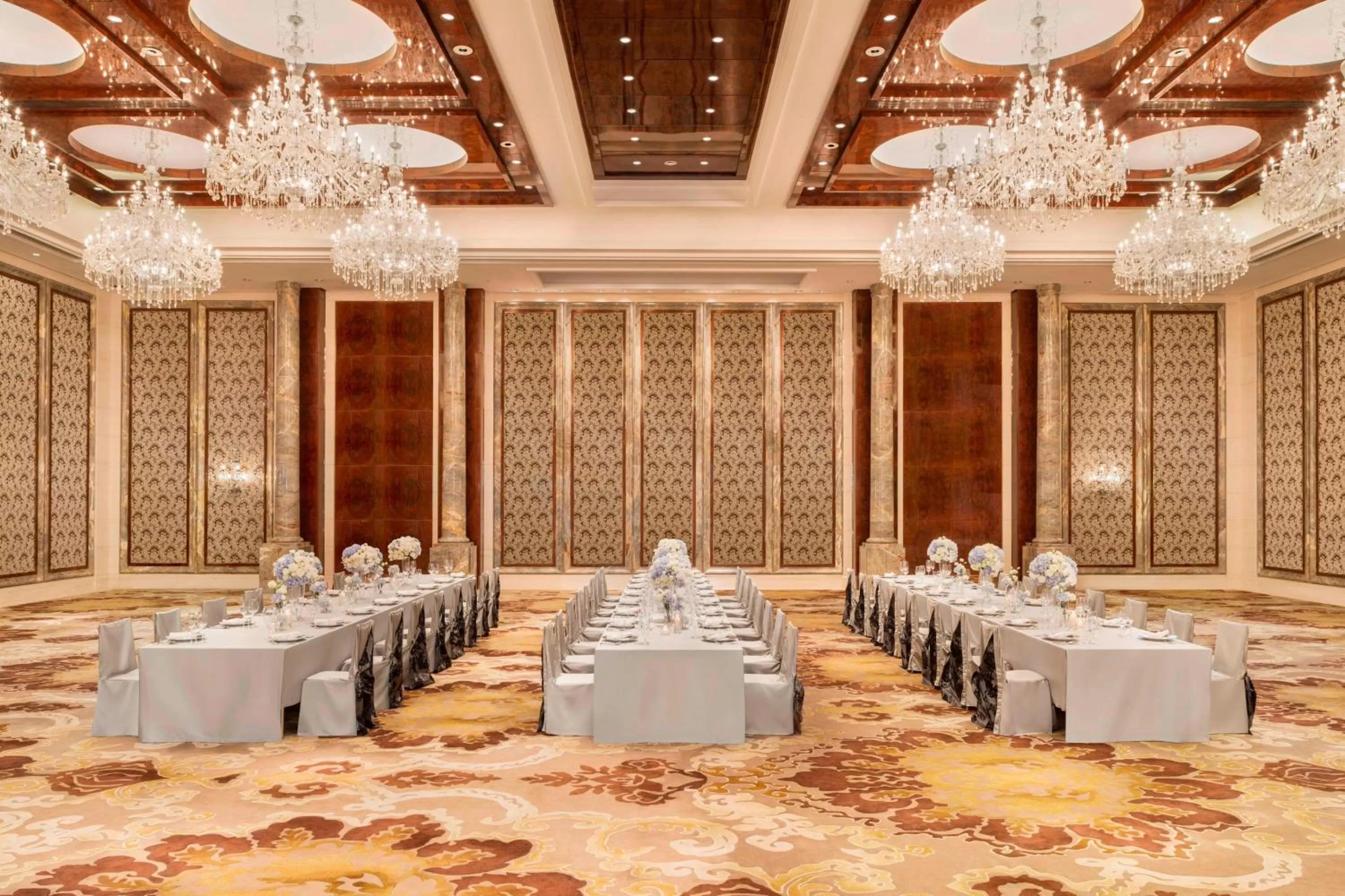 Meeting/conference room in The St. Regis Zhuhai