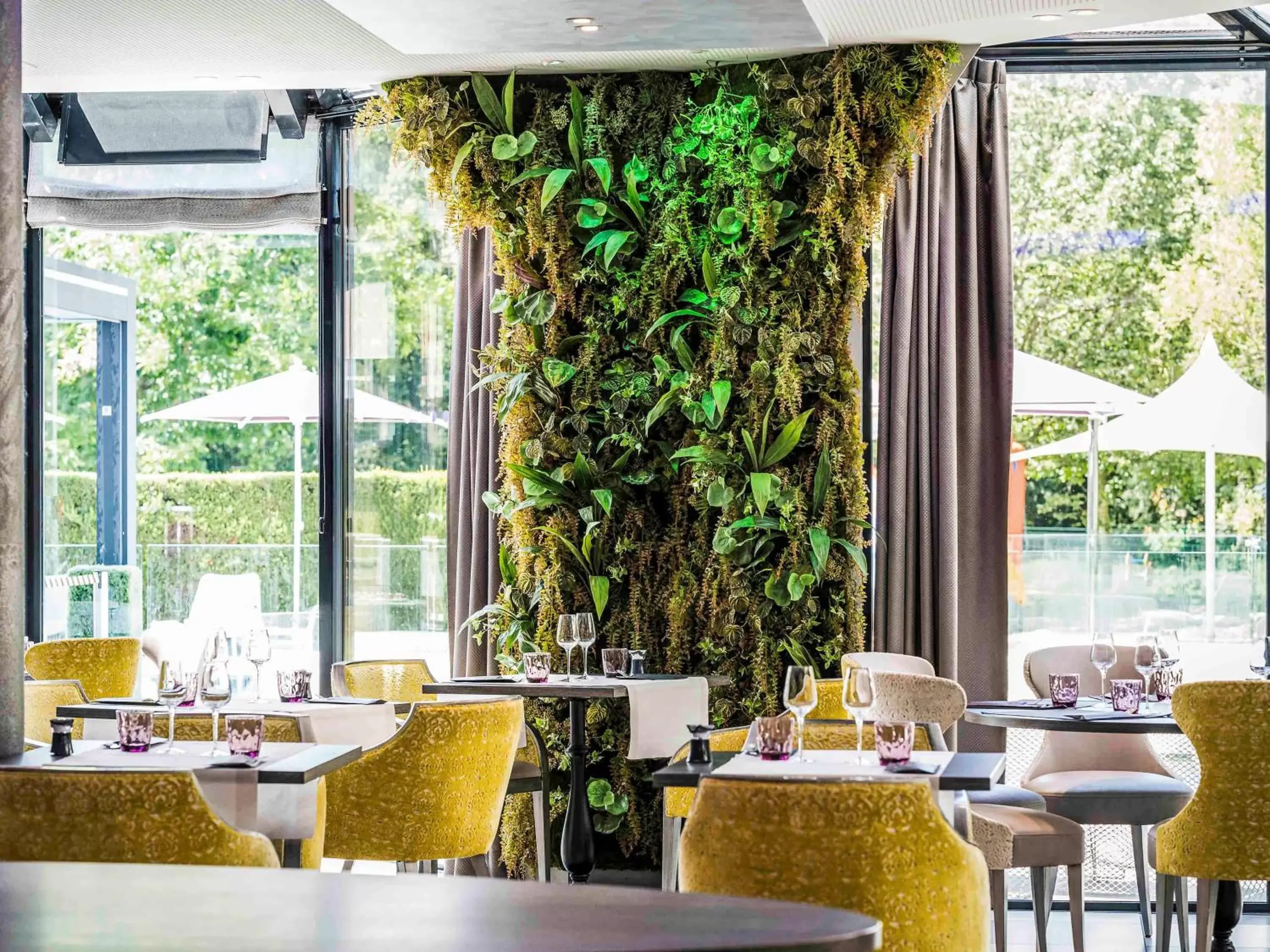 Restaurant/Places to Eat in Novotel Orléans Saint Jean de Braye