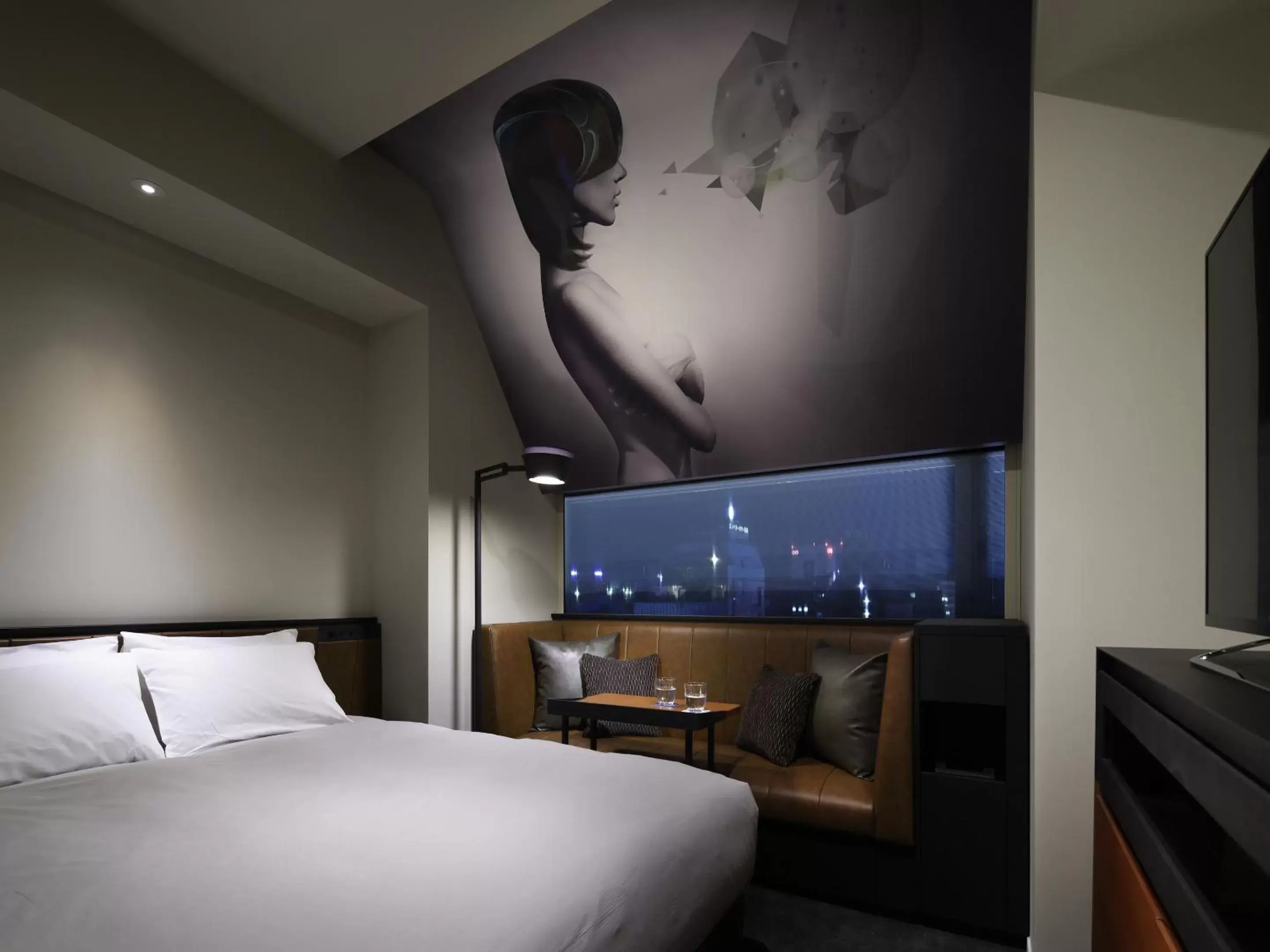 Photo of the whole room, Bed in Shinjuku Granbell Hotel