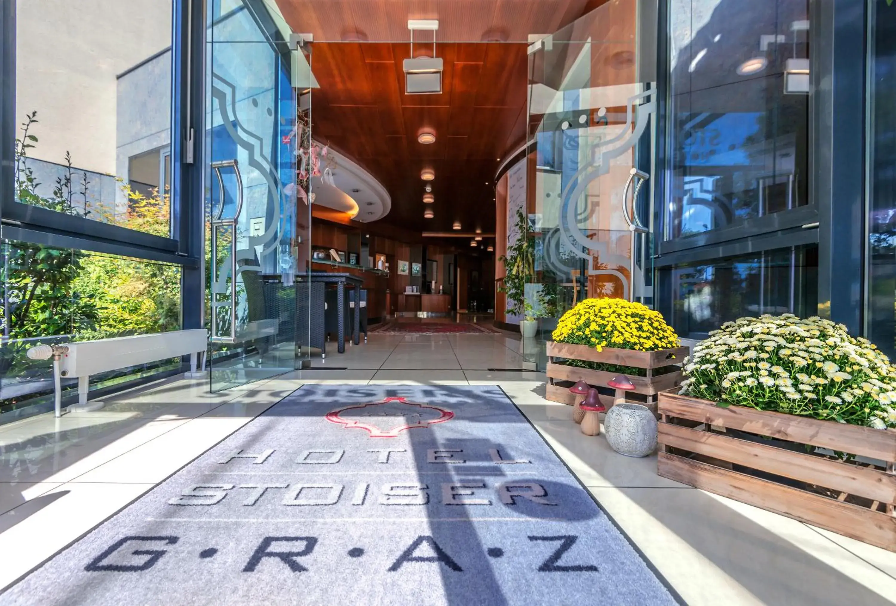 Facade/entrance in Hotel Stoiser Graz