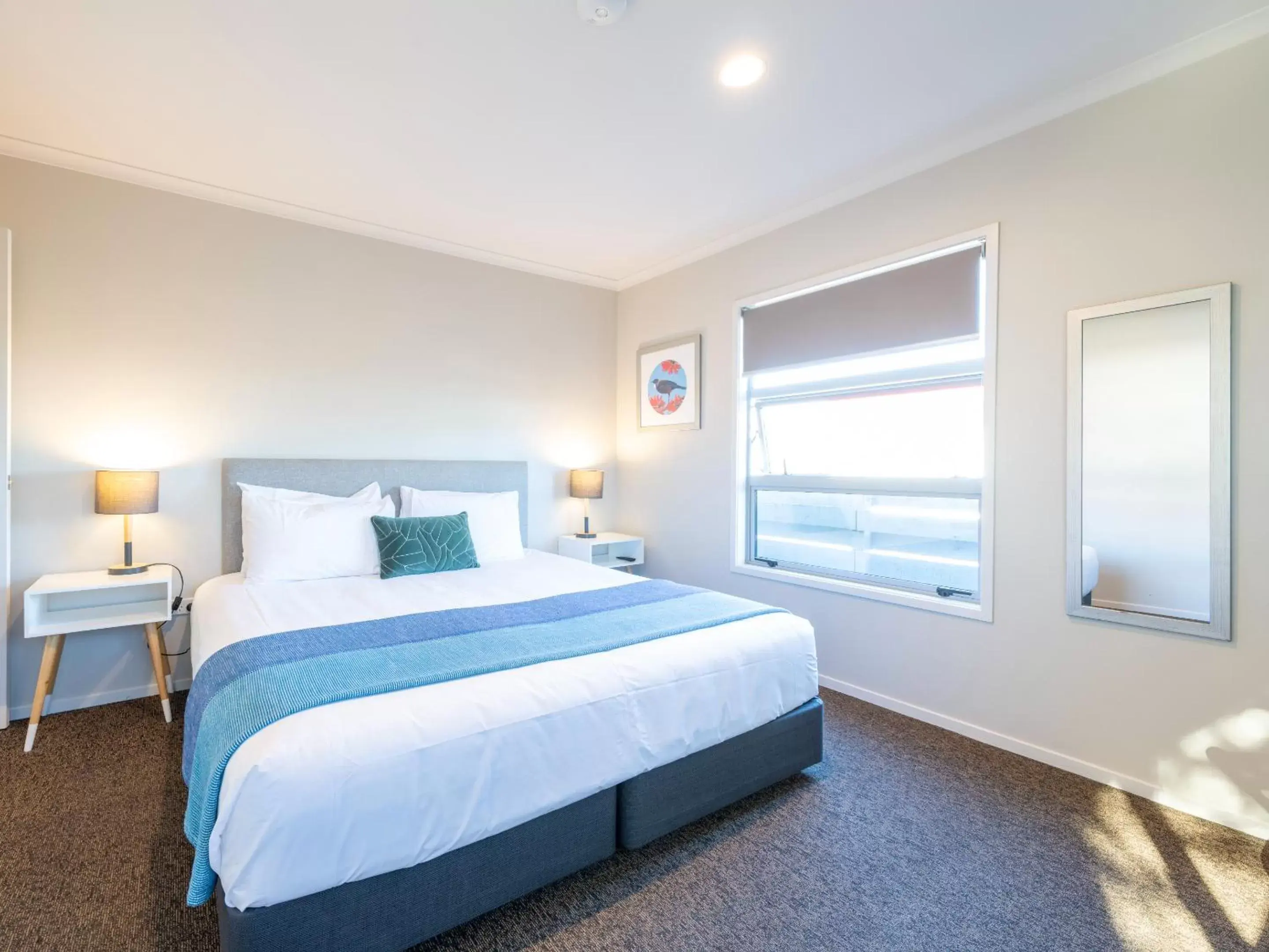 Bedroom, Bed in Lake Taupo Motor Inn
