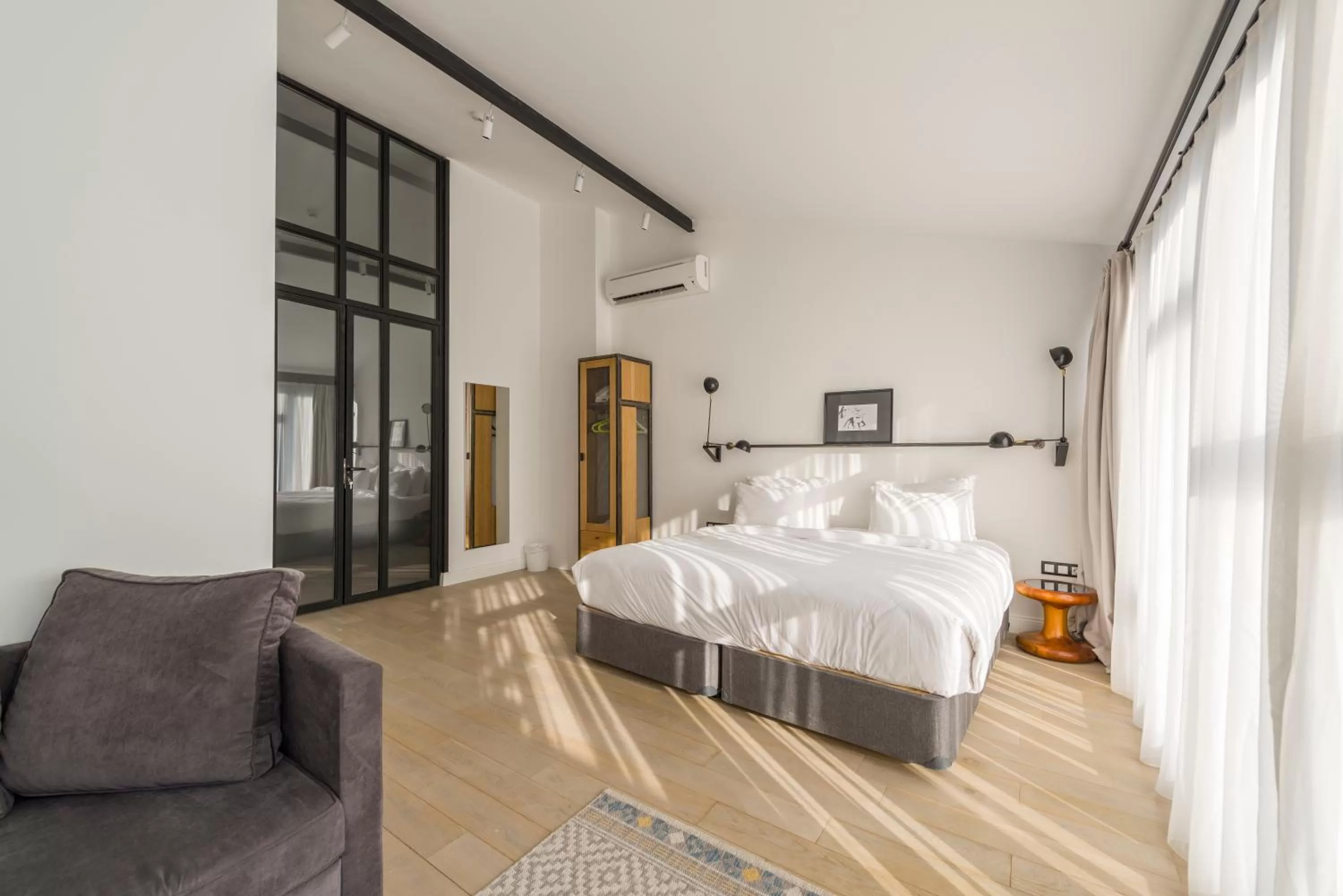 Day, Bed in Fitas Oda Beyoğlu