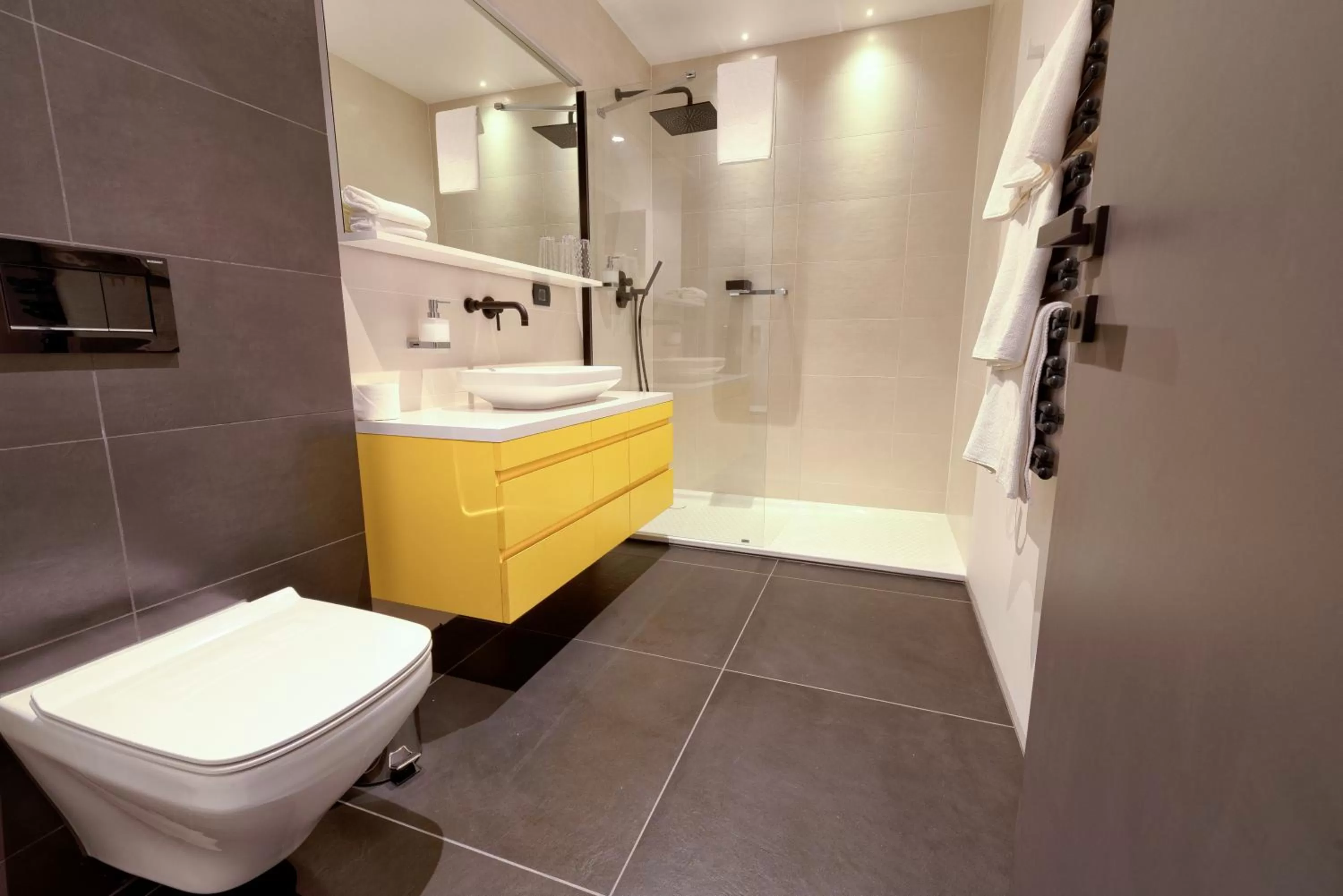 Bathroom in Donautica Hotel & Restaurant