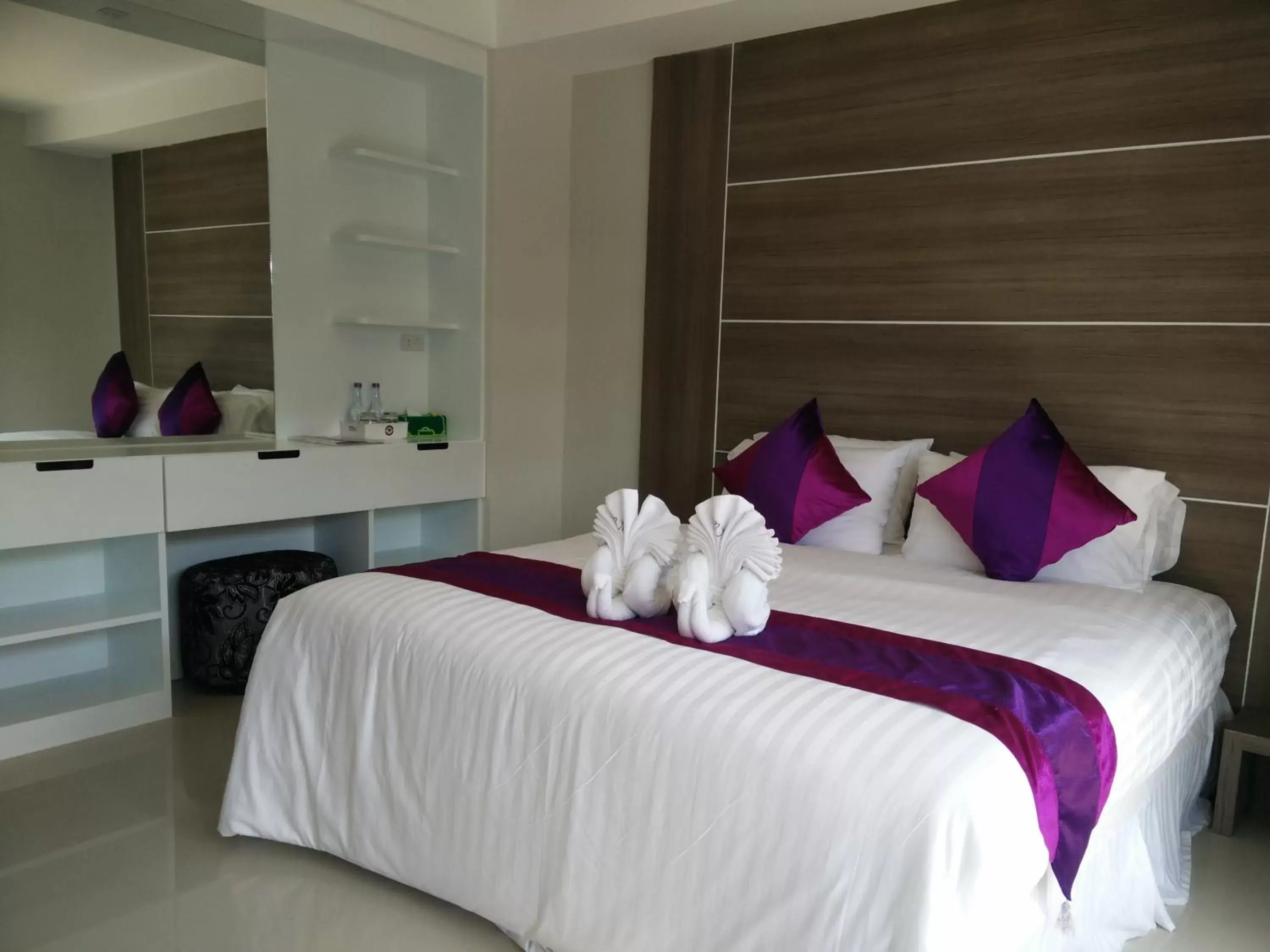 Shower, Bed in Phitsanulok United