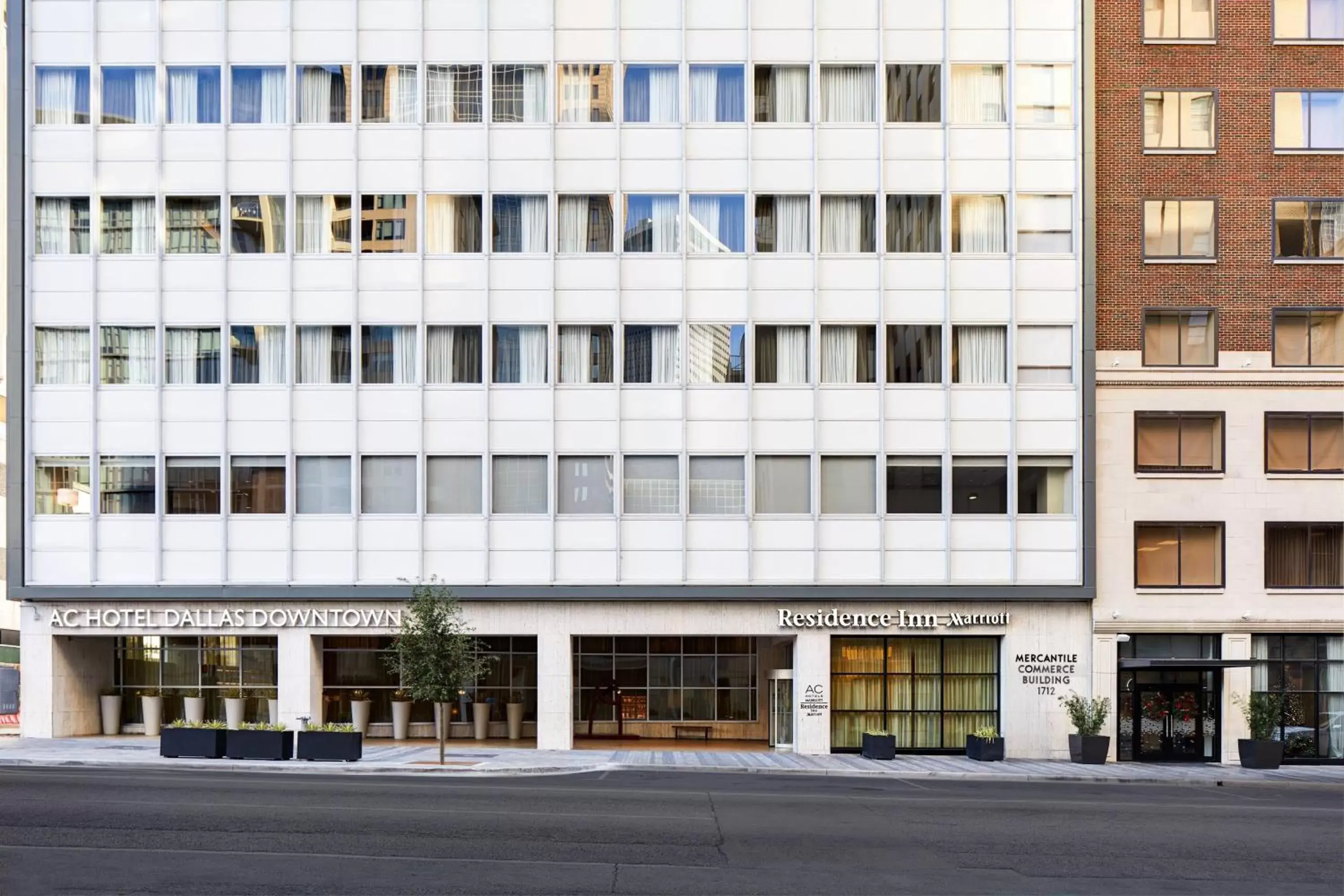 Property Building in Residence Inn by Marriott Dallas Downtown