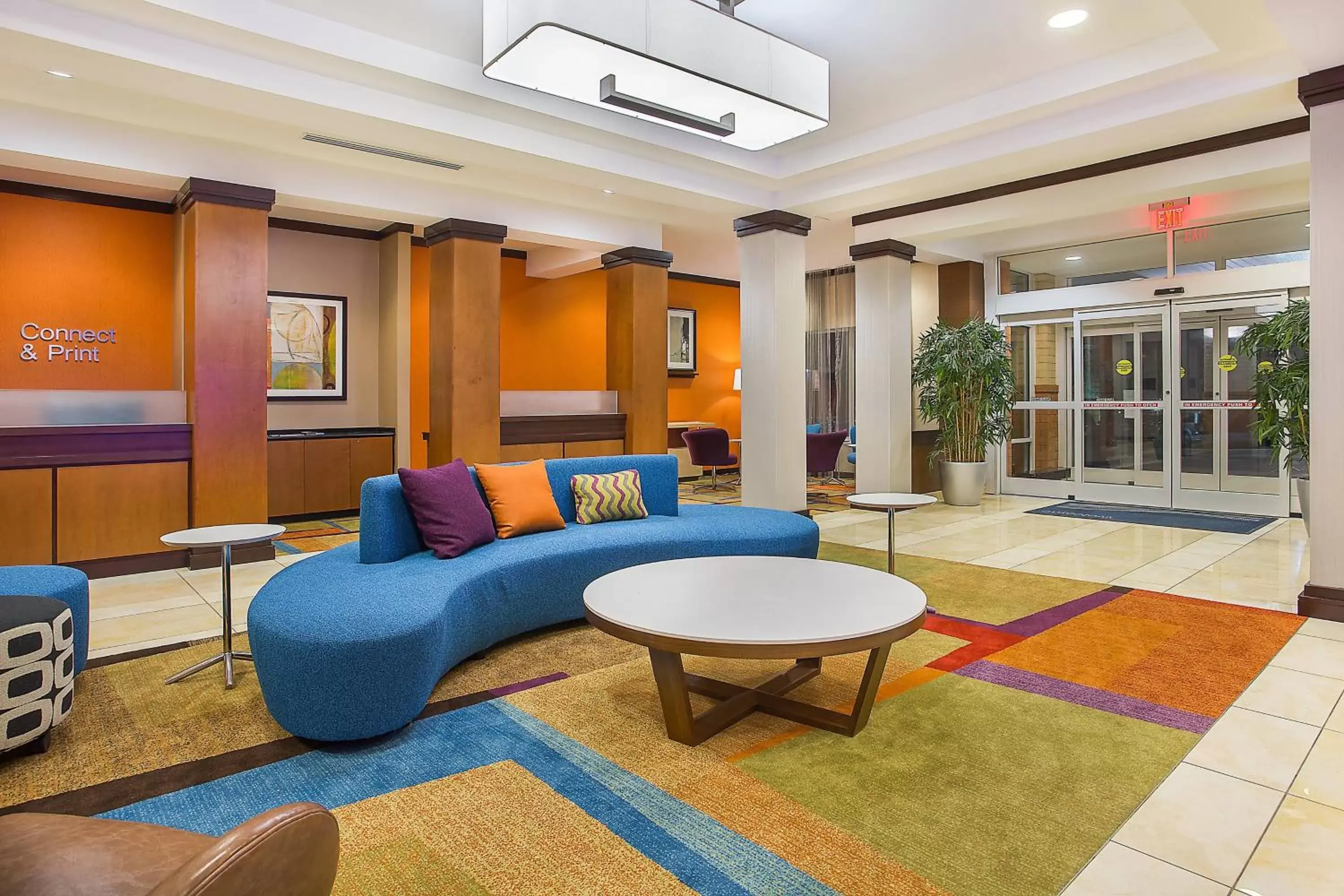 Lobby or reception, Seating Area in Fairfield Inn & Suites Louisville East