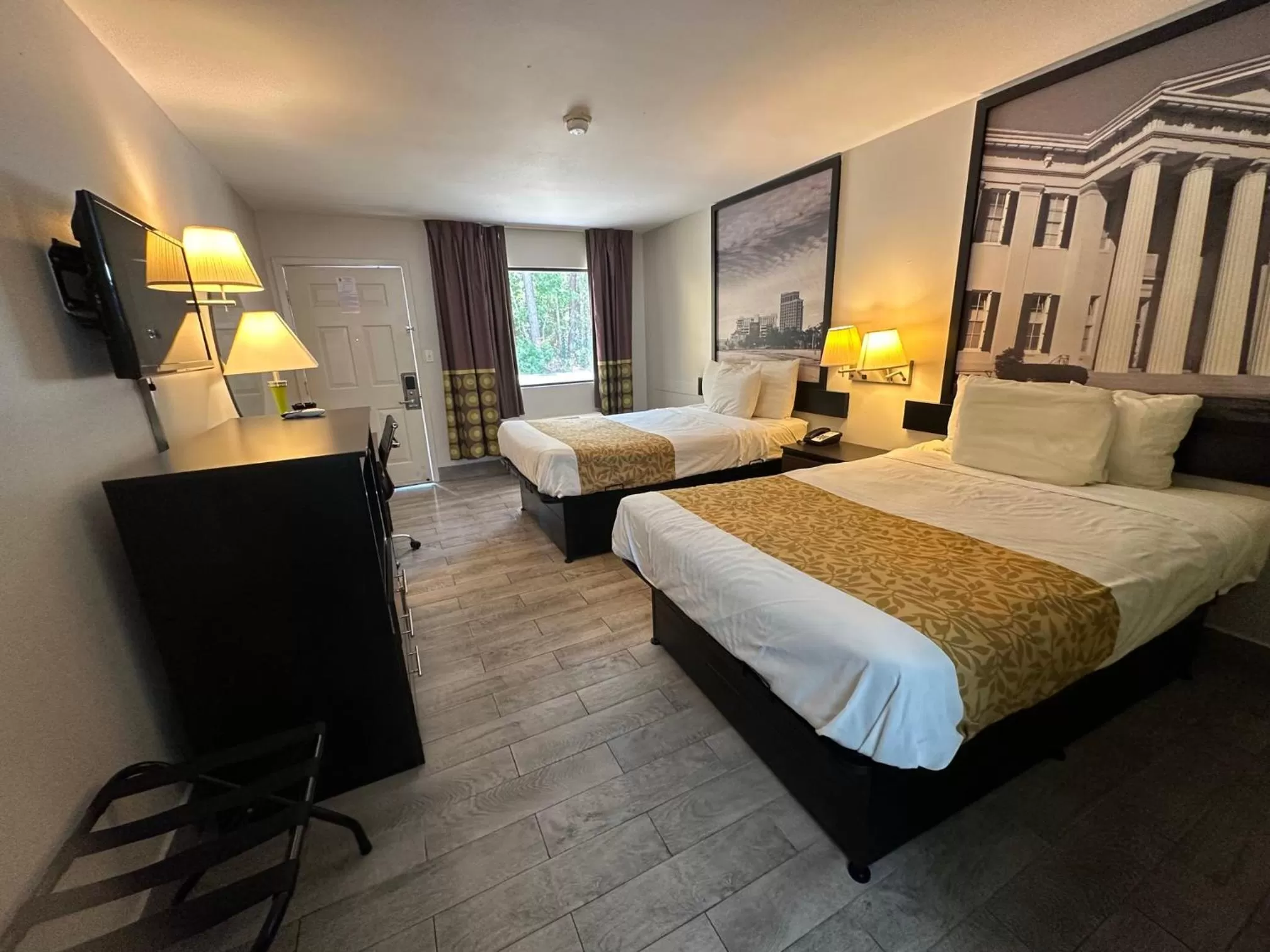 TV and multimedia, Bed in Super 8 by Wyndham Ocean Springs Biloxi