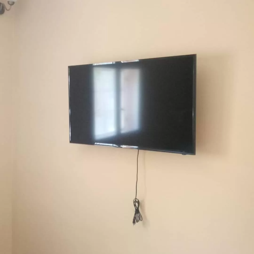 TV/Entertainment Center in Hotel La Perle