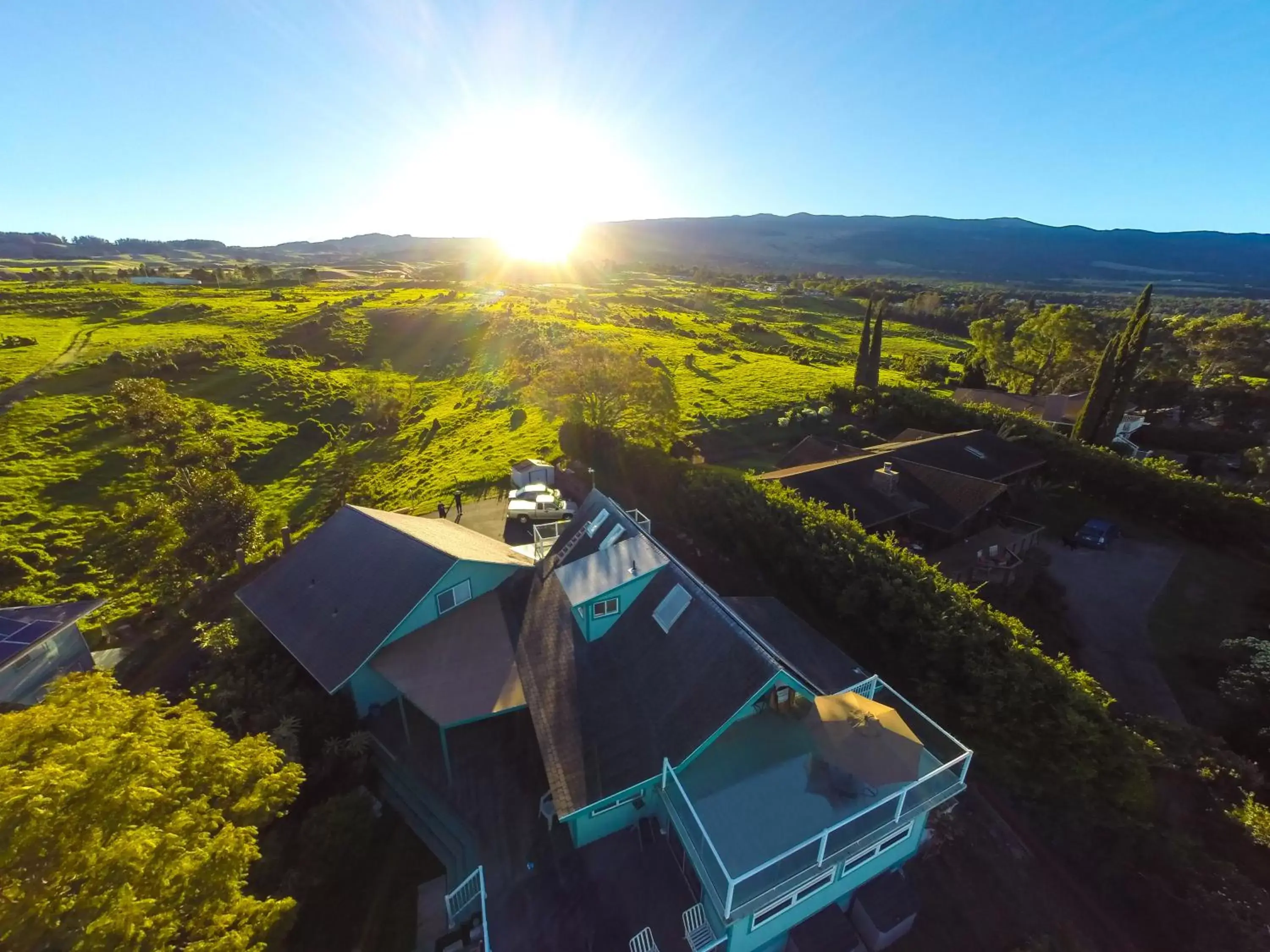 Bird's eye view, Bird's-eye View in Ha'le Kiana