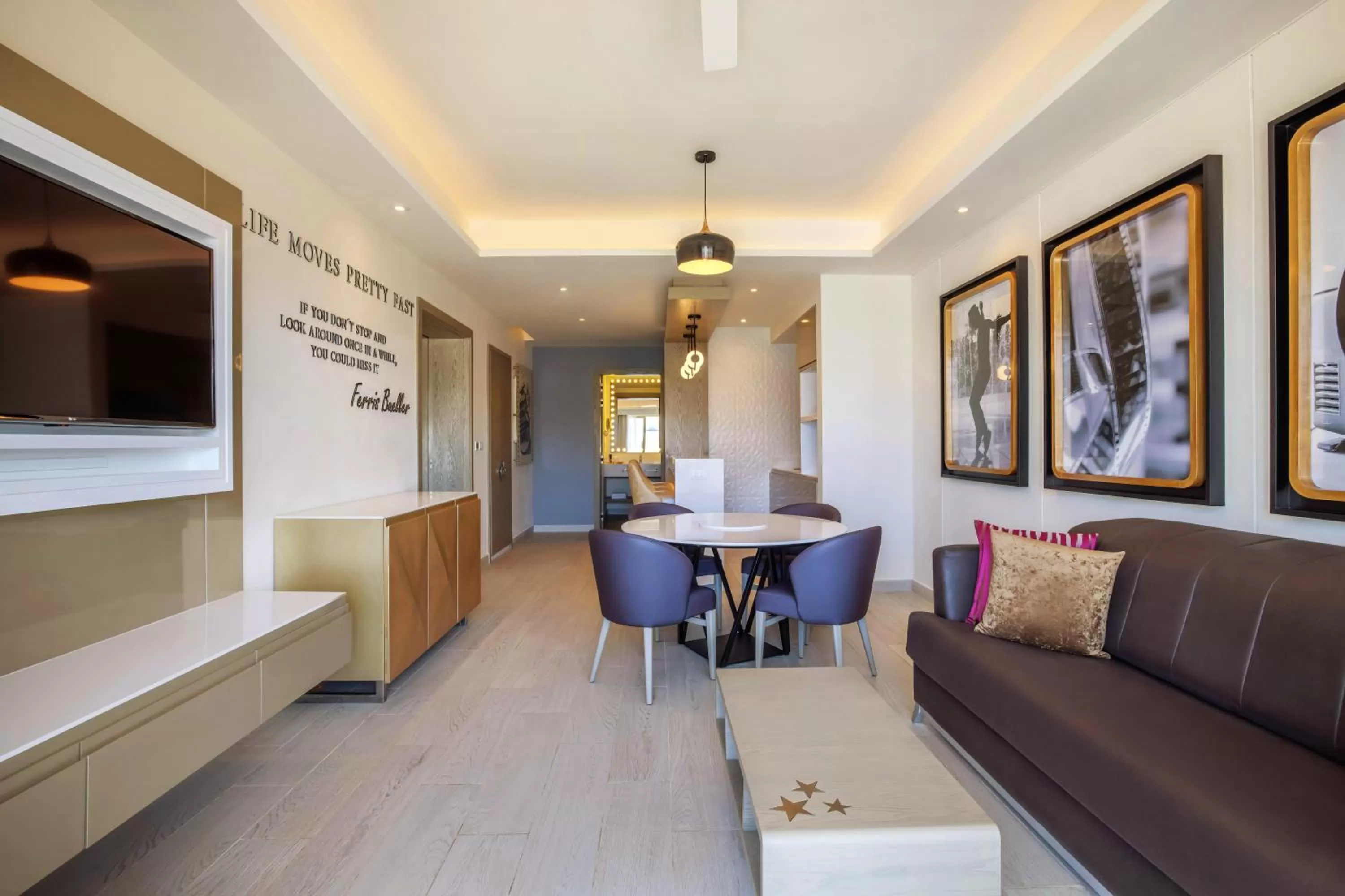 Living room in Planet Hollywood Cancun by Royalton, An Autograph Collection All-Inclusive Resort
