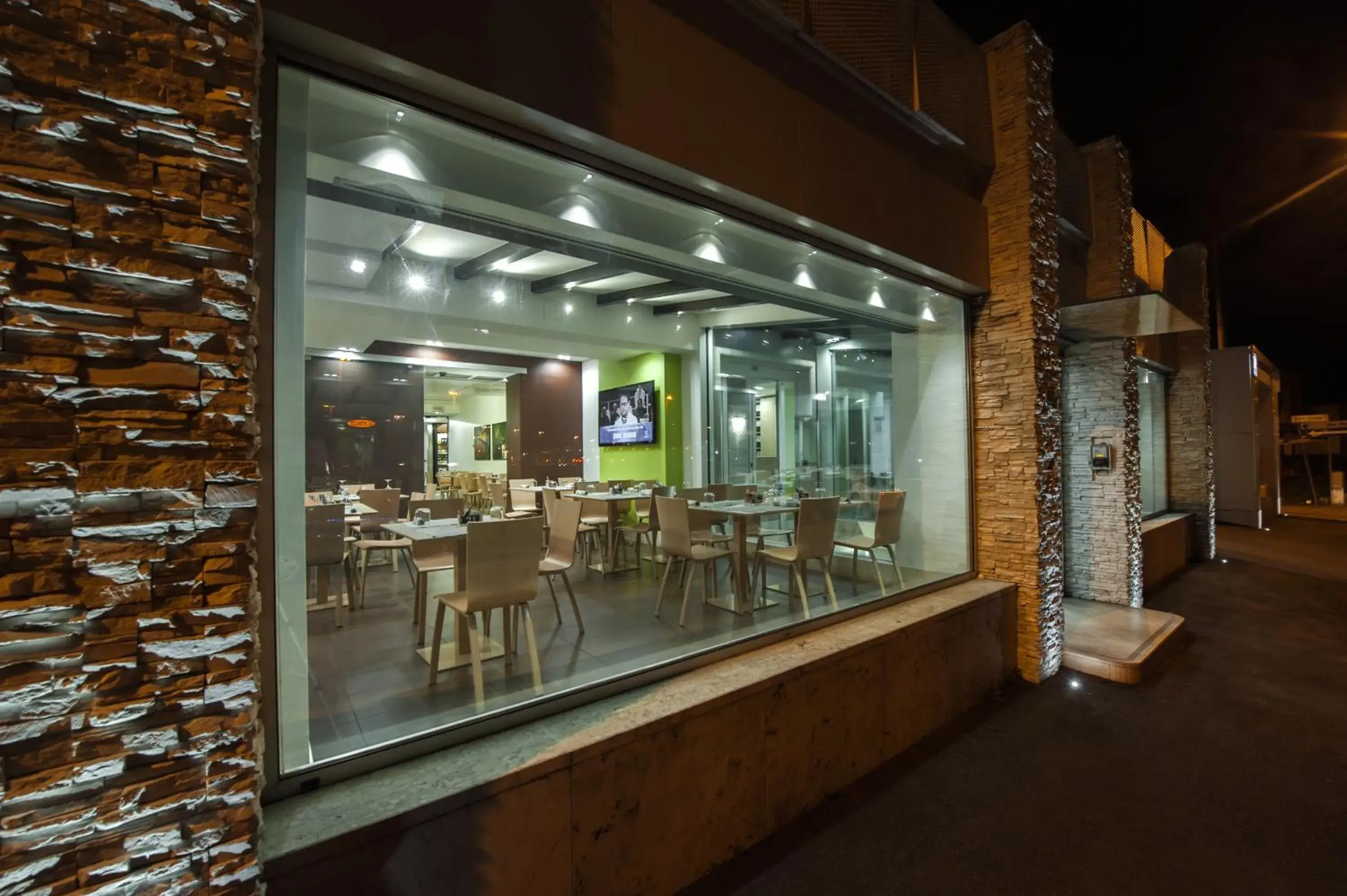 Restaurant/places to eat in Hotel Testani Frosinone