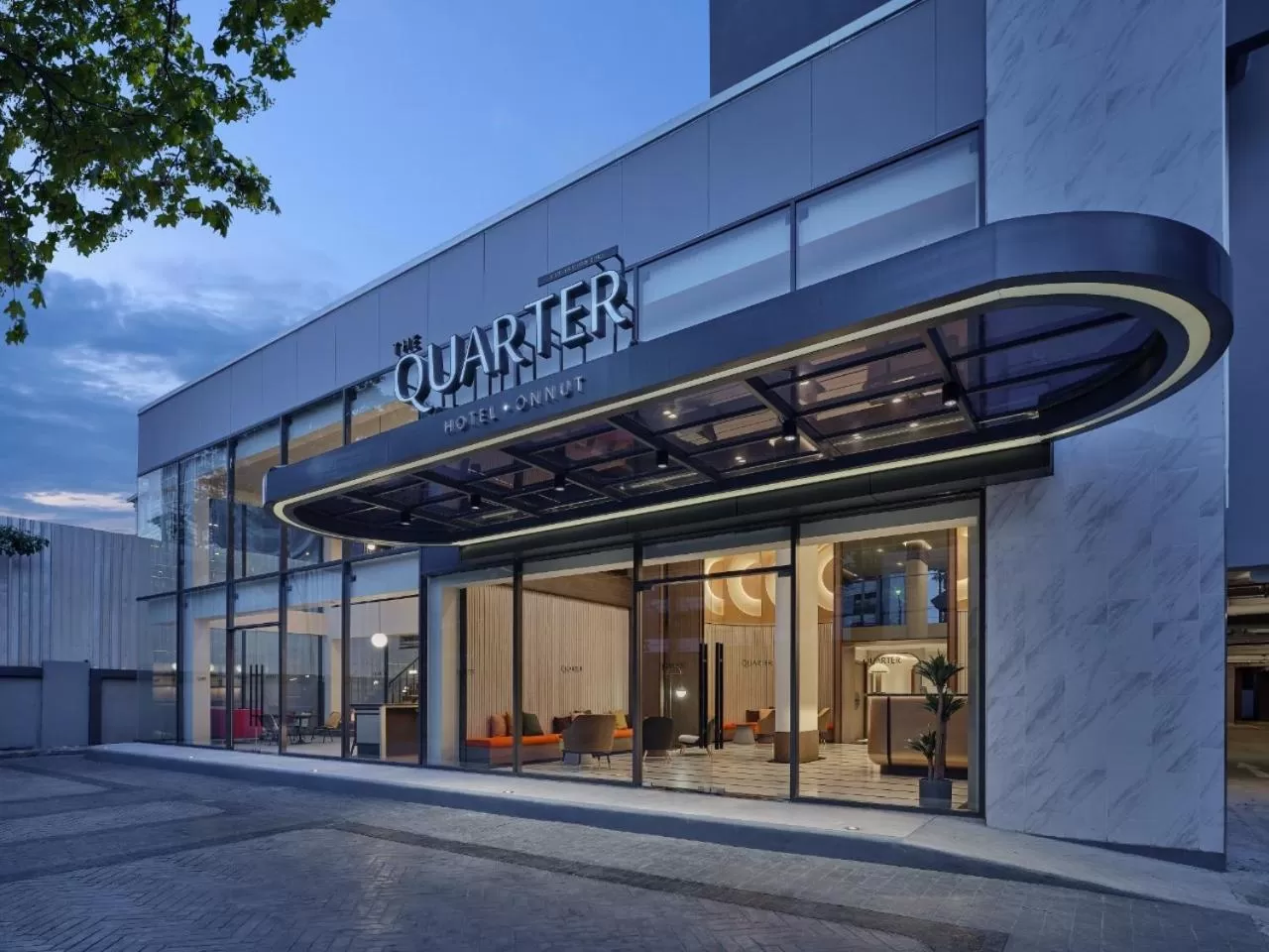 Property building in The Quarter Onnut by UHG