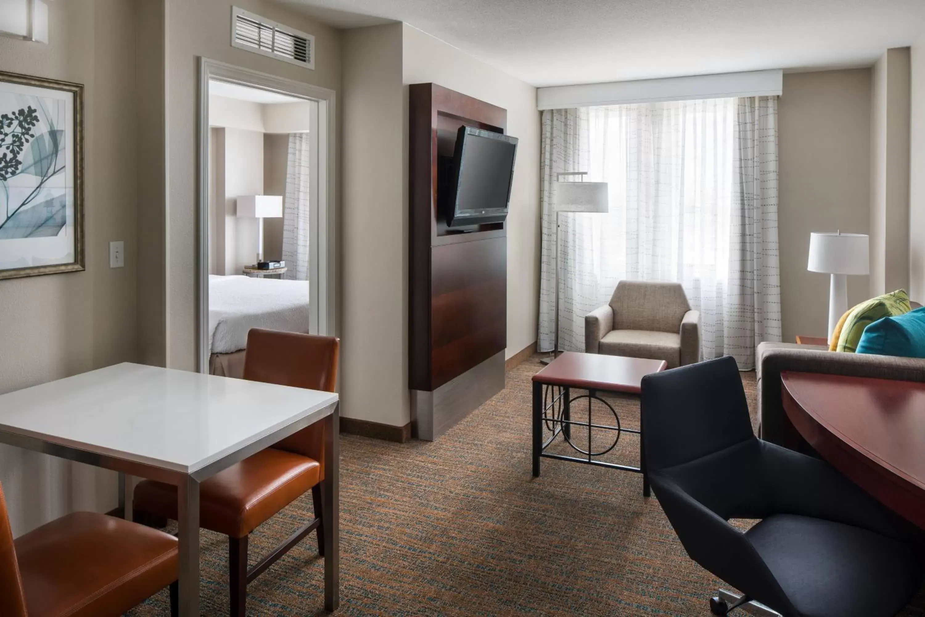 Living room, Seating Area in Residence Inn Long Beach Downtown