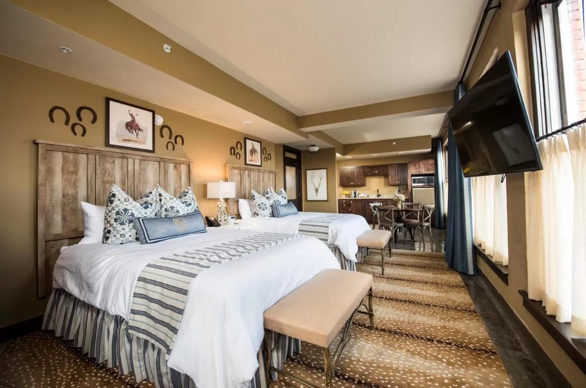 Photo of the whole room, Bed in Frontier Hotel Pawhuska