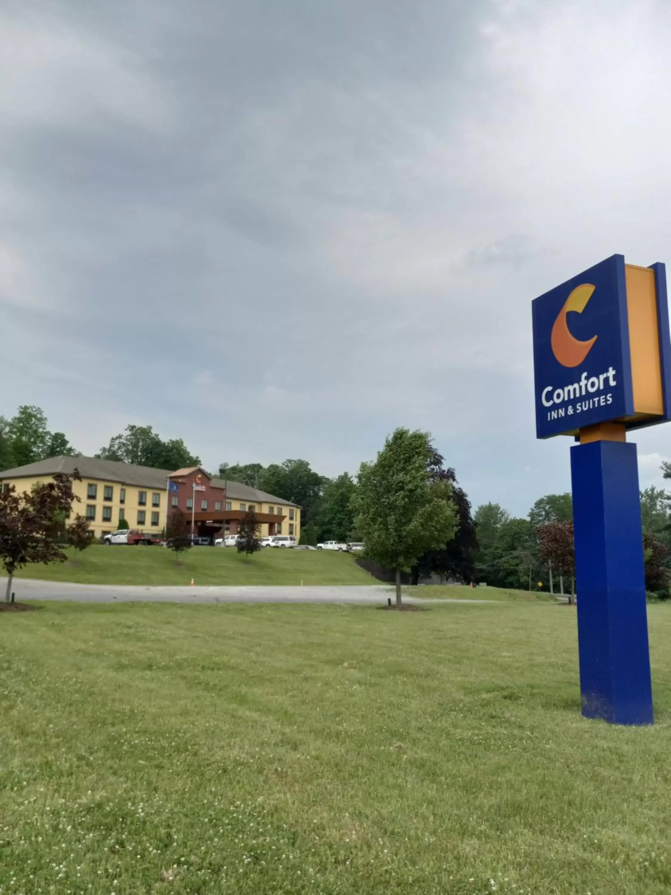 Property logo or sign, Property Building in Comfort Inn & Suites Tunkhannock