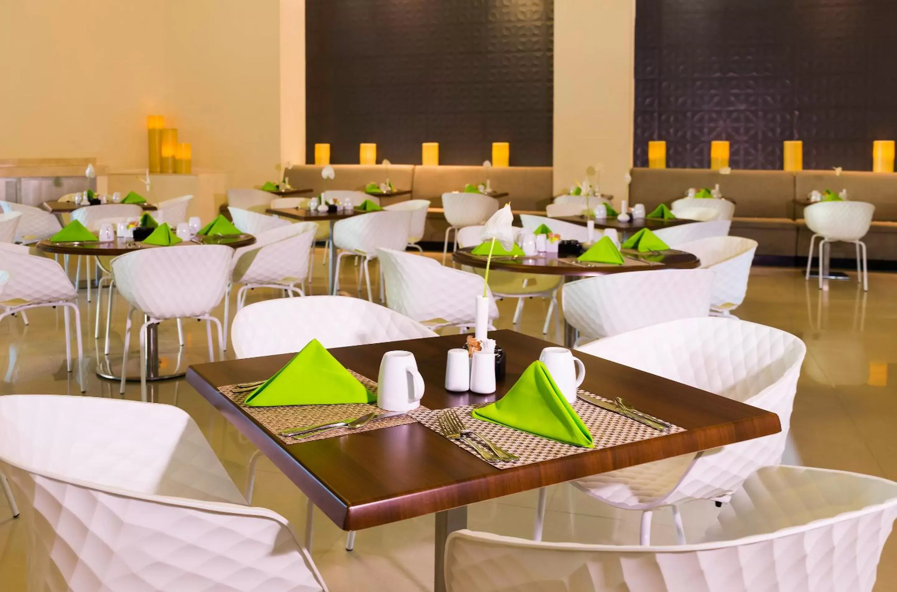 Restaurant/Places to Eat in Desire Riviera Maya Resort