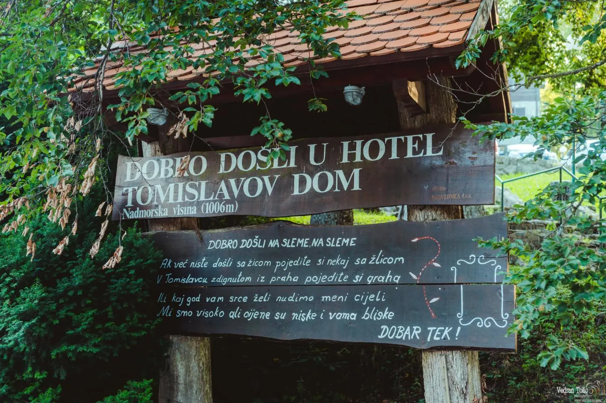 Neighbourhood, Property Logo/Sign in Hotel Tomislavov Dom