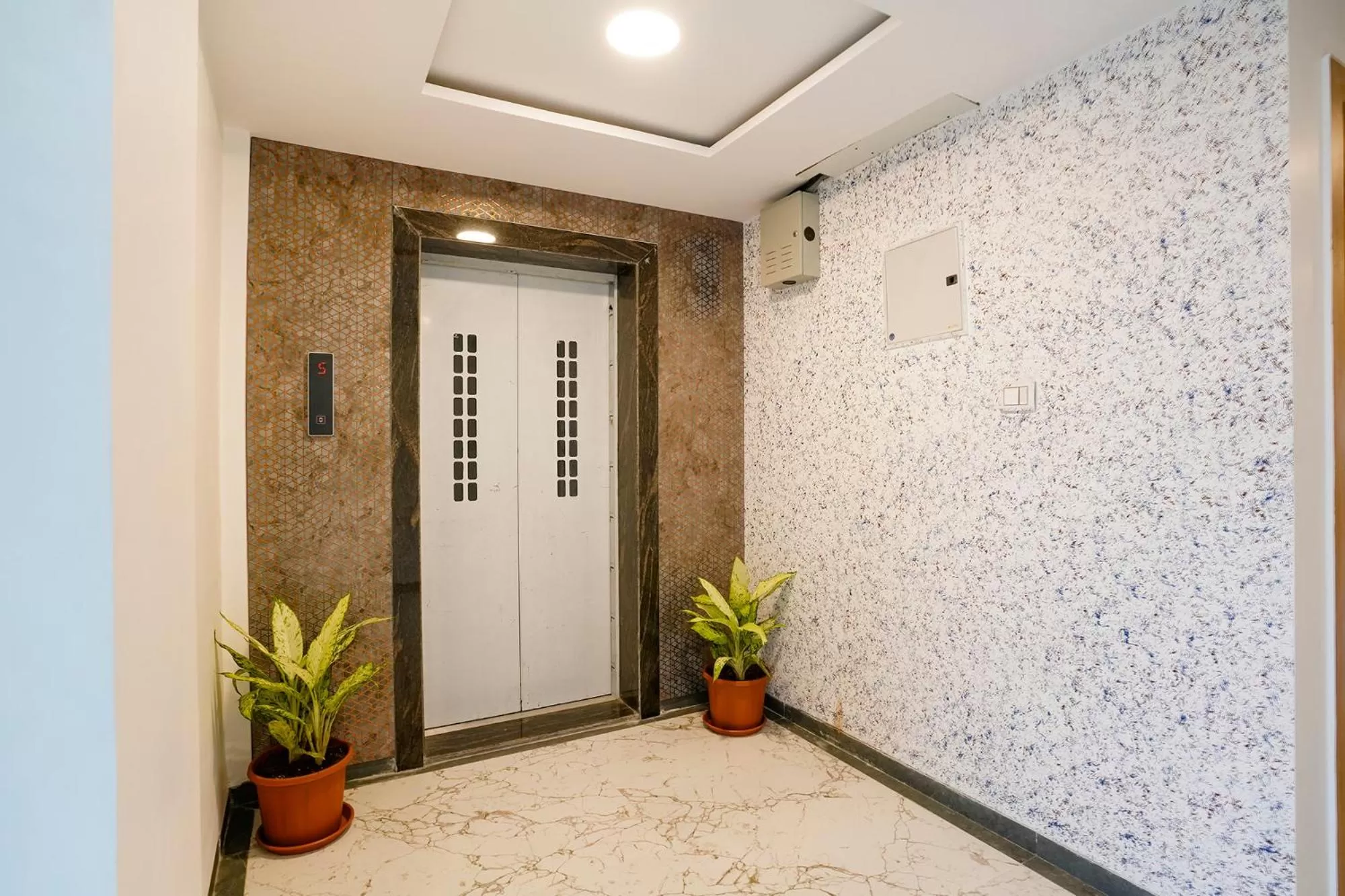 elevator in FabHotel Crystal Homes - nr Rajaram Bhiku stadium