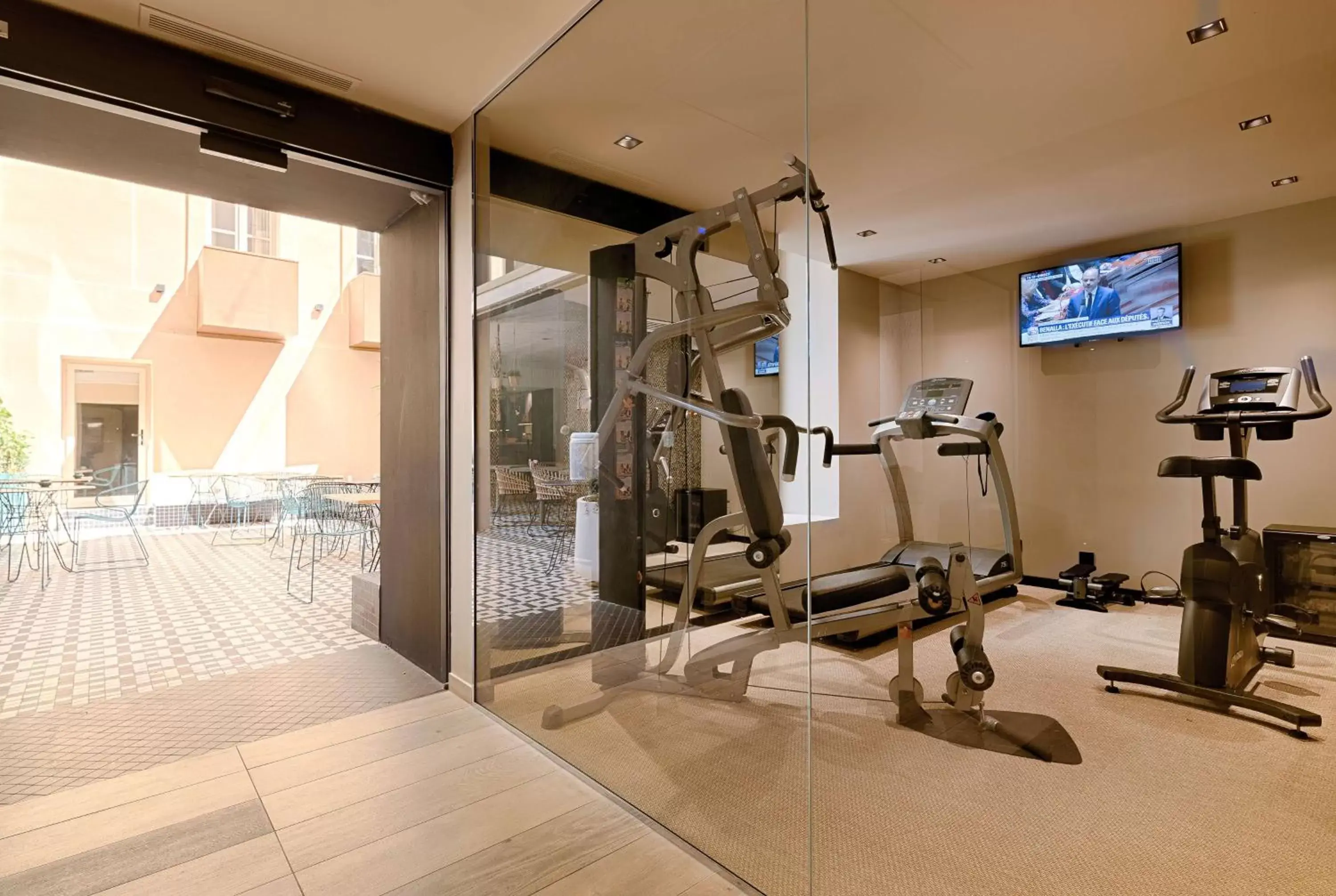 Fitness centre/facilities, Fitness Center/Facilities in Best Western Plus Hôtel La Joliette