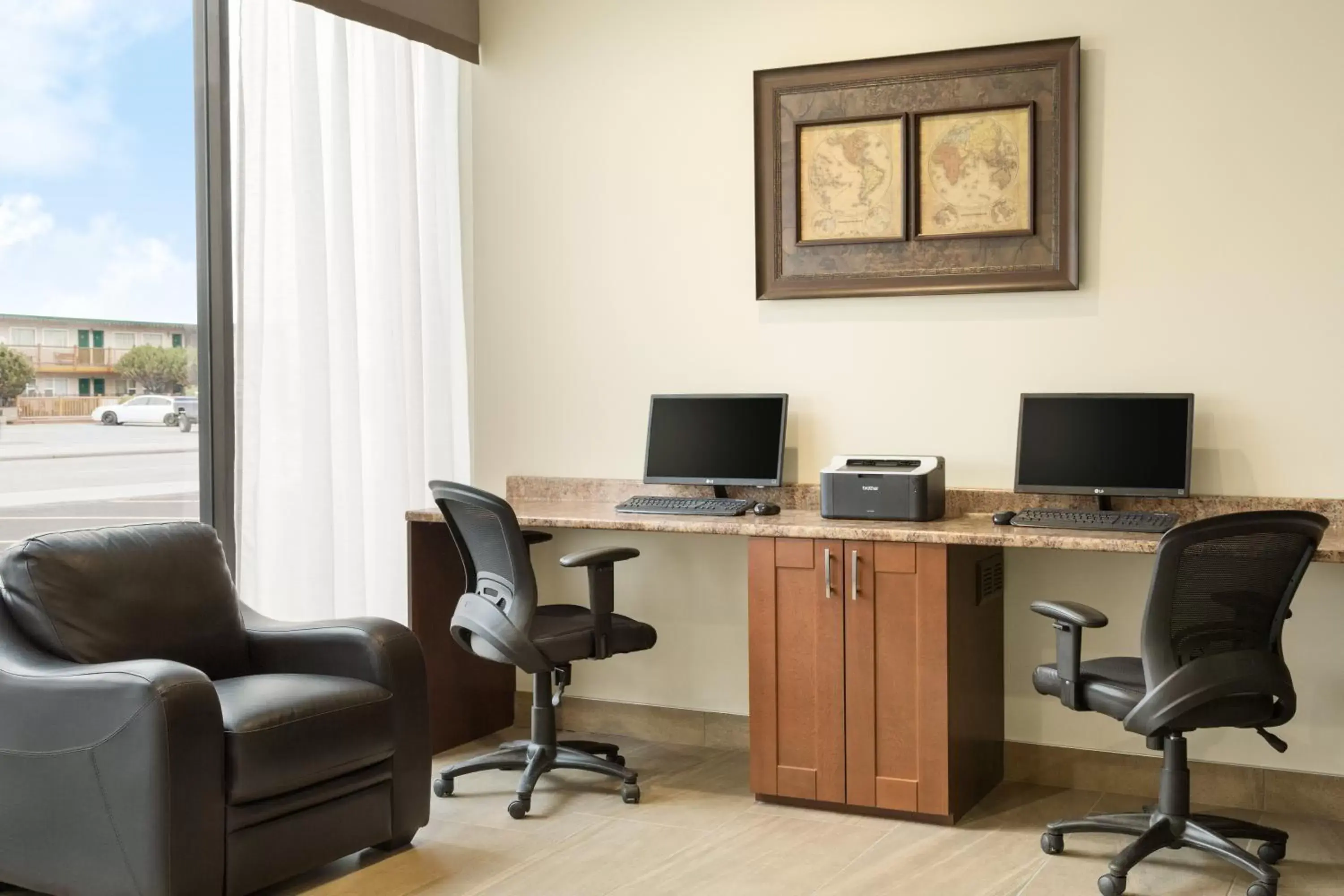 Business facilities in Days Inn by Wyndham Cranbrook Conference Centre