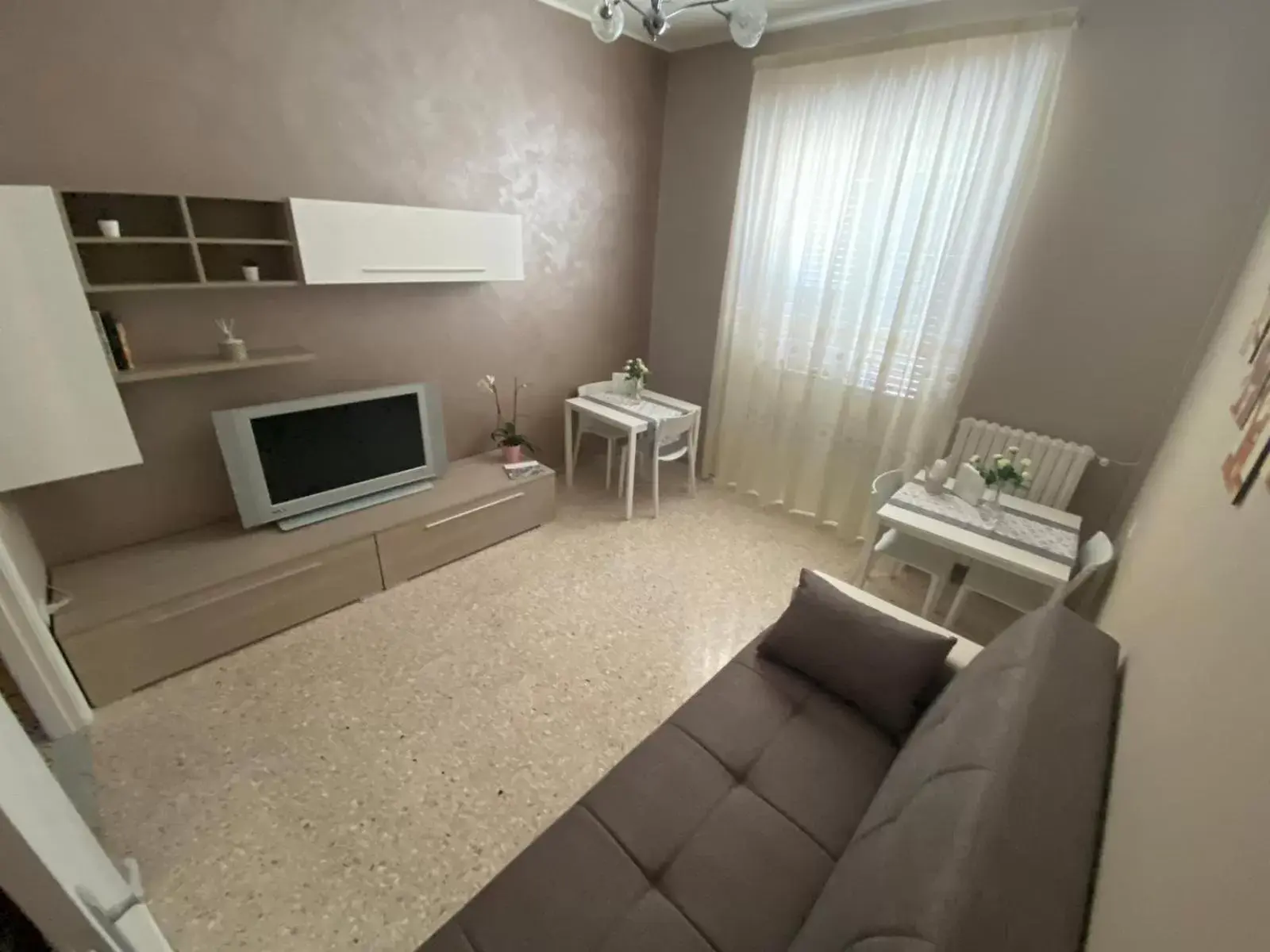 Communal lounge/ TV room, Seating Area in B&B Domus D'Italia