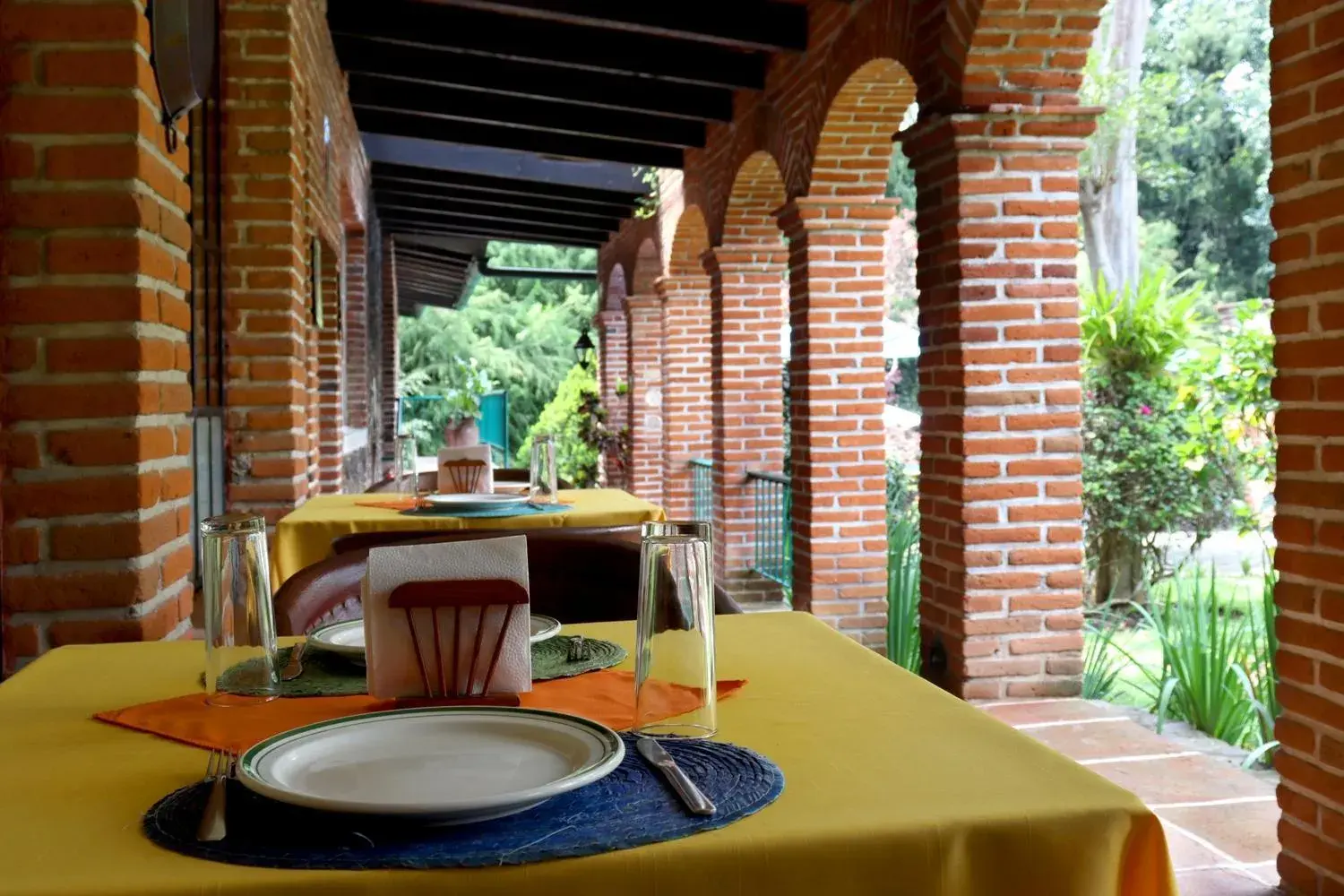 Restaurant/Places to Eat in Hotel La Posada del Valle