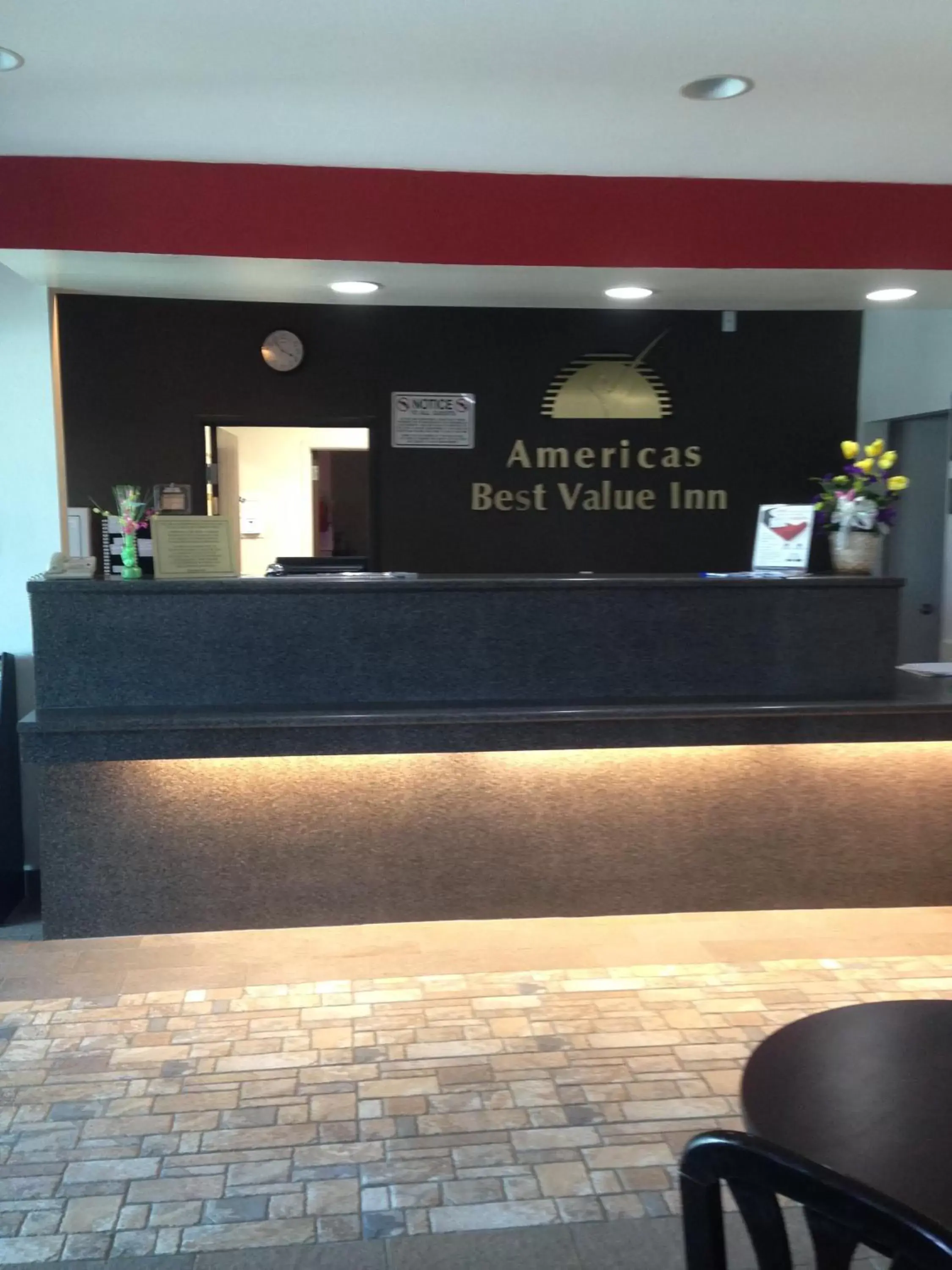 Lobby or reception, Lobby/Reception in Americas Best Value Inn Somerville Texas