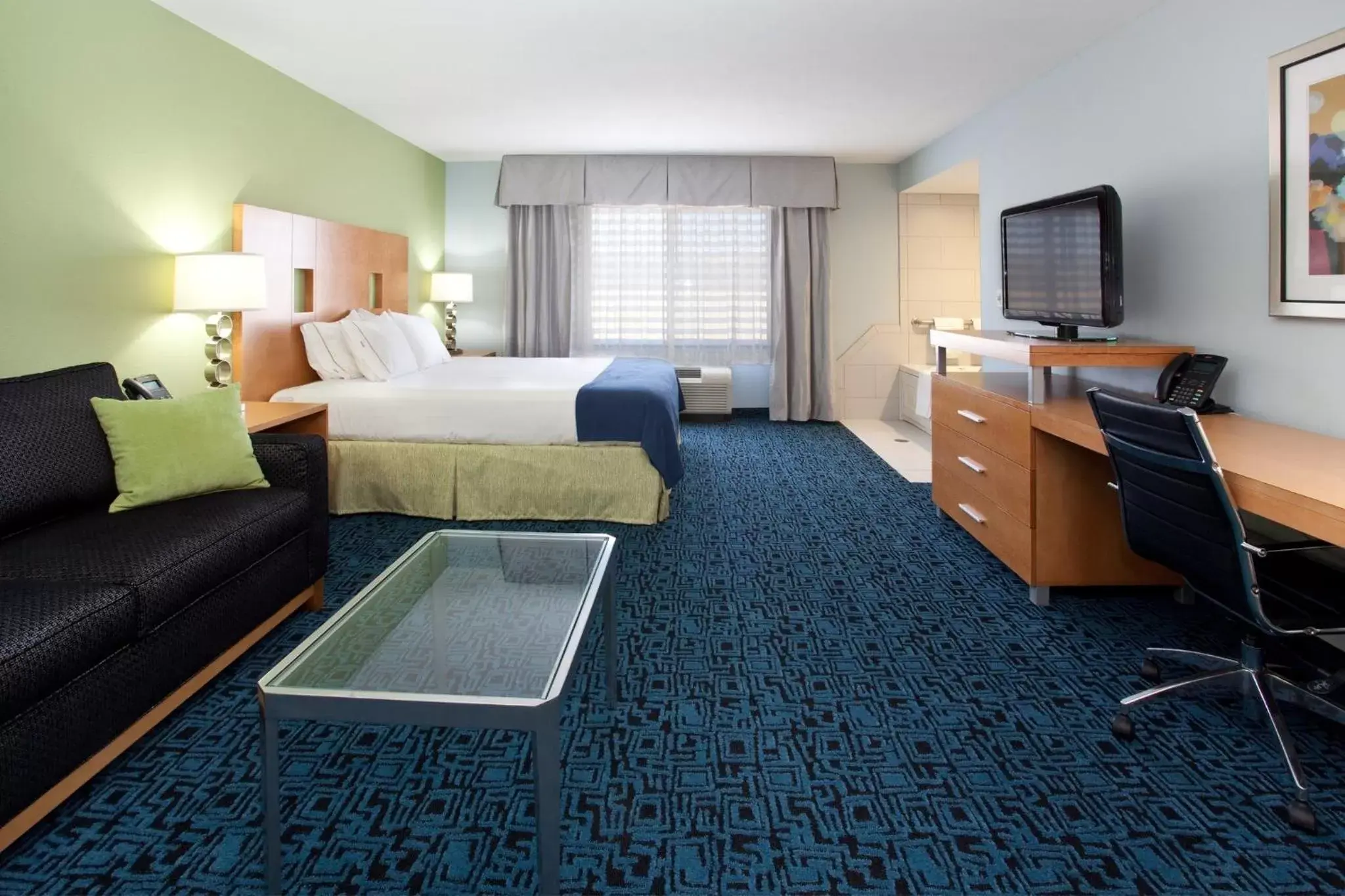 Photo of the whole room in Holiday Inn Express Hotel & Suites Rock Springs Green River, an IHG Hotel