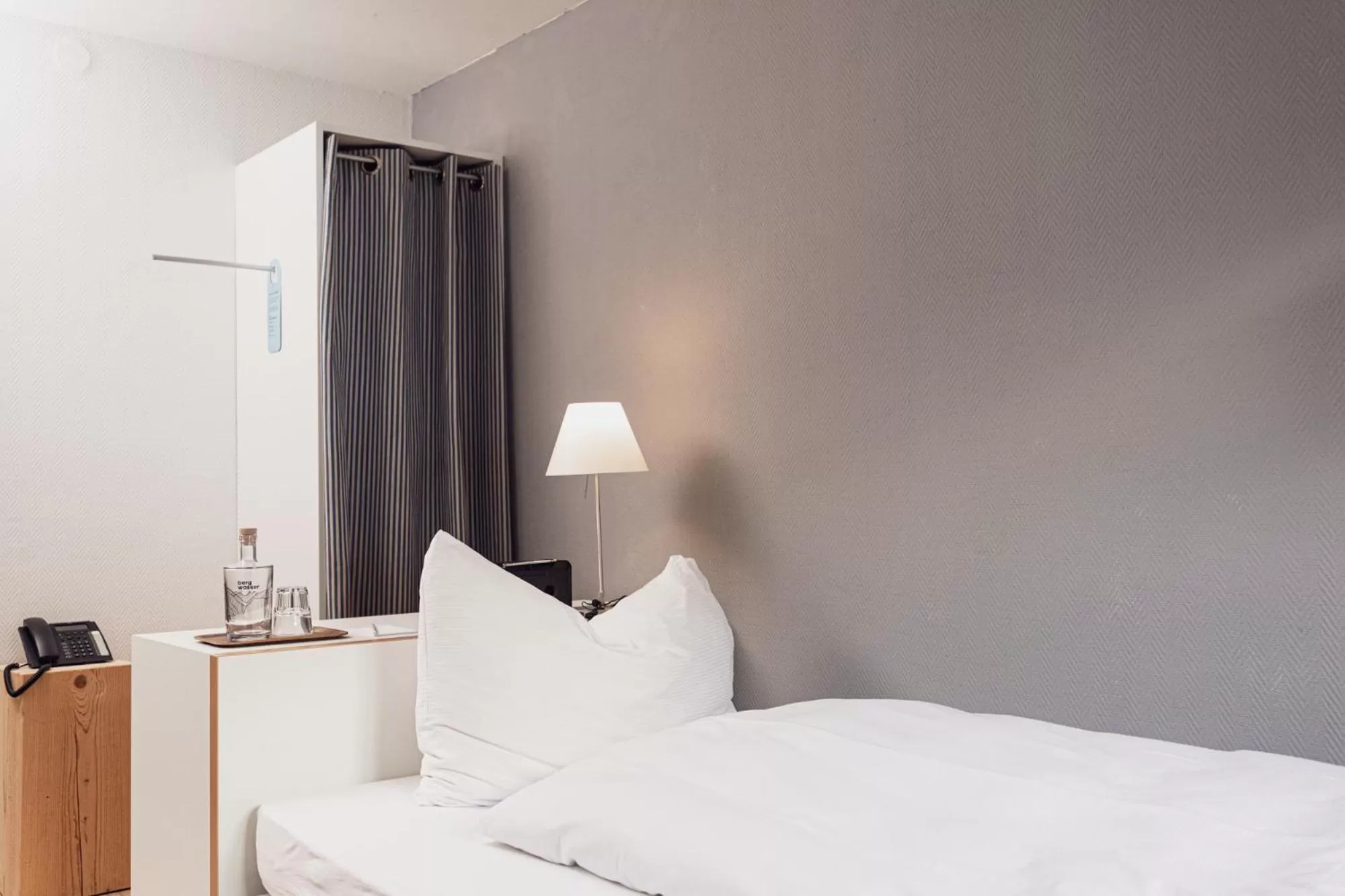 Bedroom, Bed in Kurhaus Lenzerheide