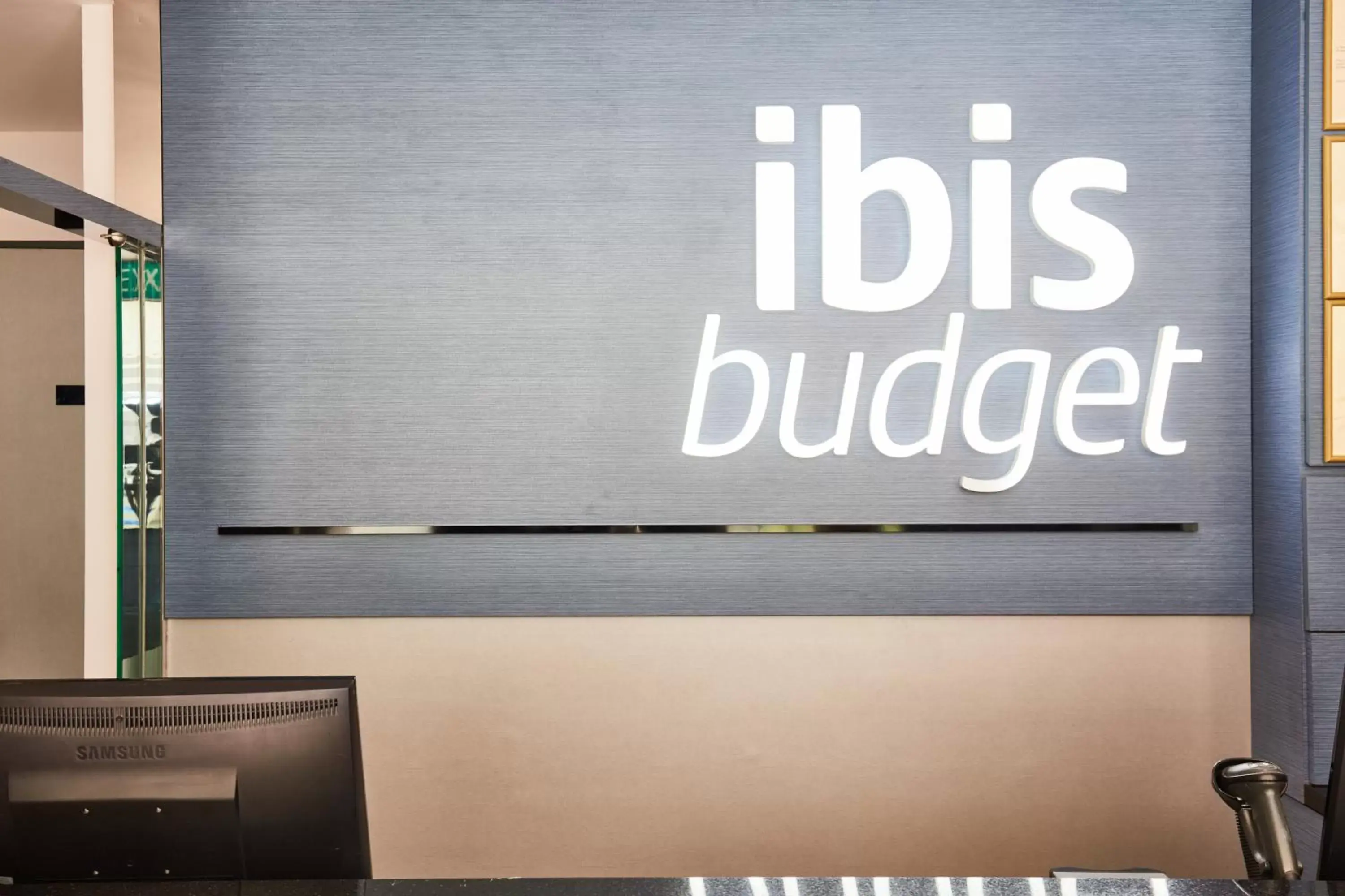 Lobby or reception in ibis budget Singapore Sapphire Lobby or reception in ibis budget Singapore Sapphire