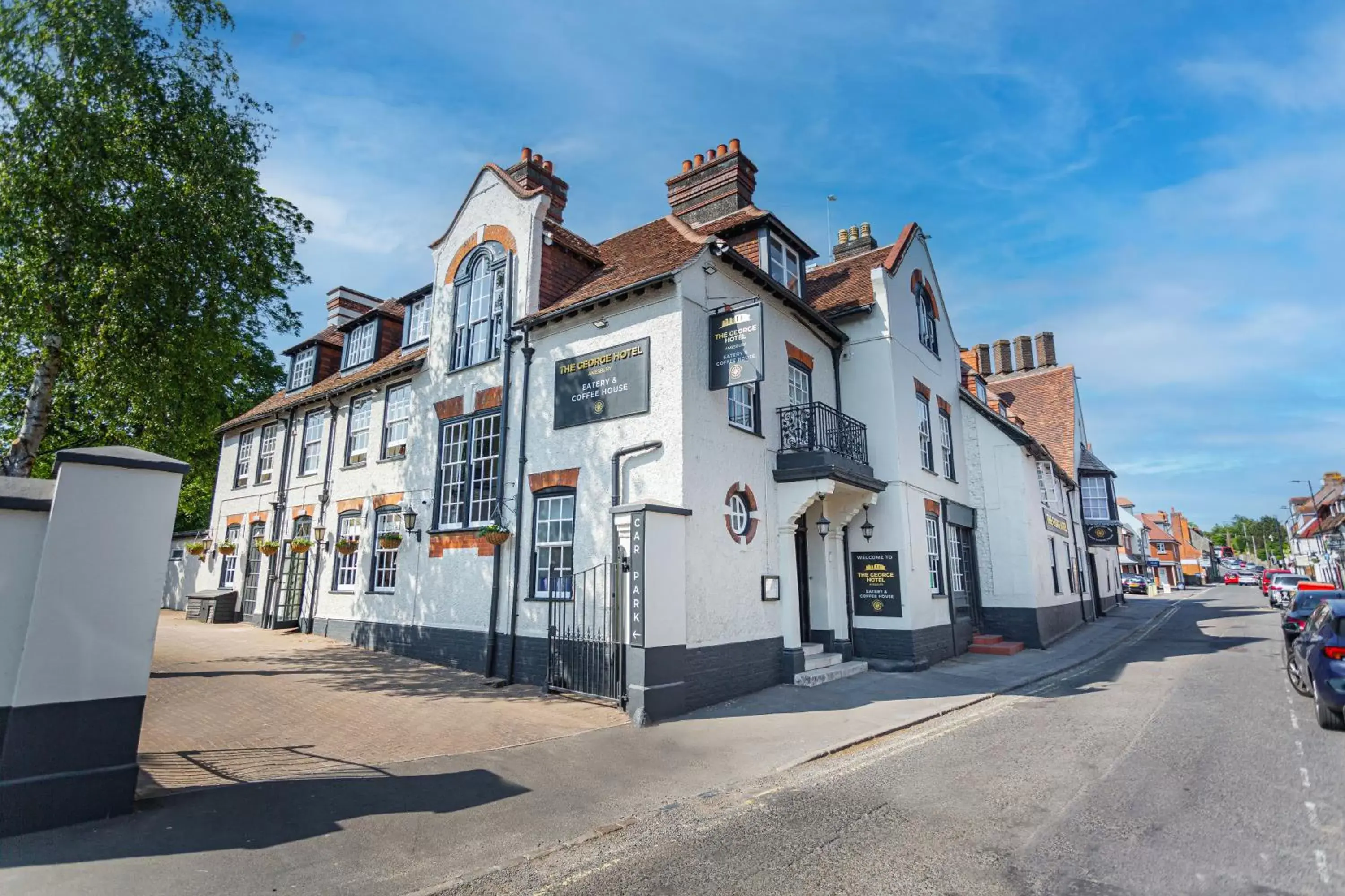Property Building in The George Hotel, Amesbury, Wiltshire
