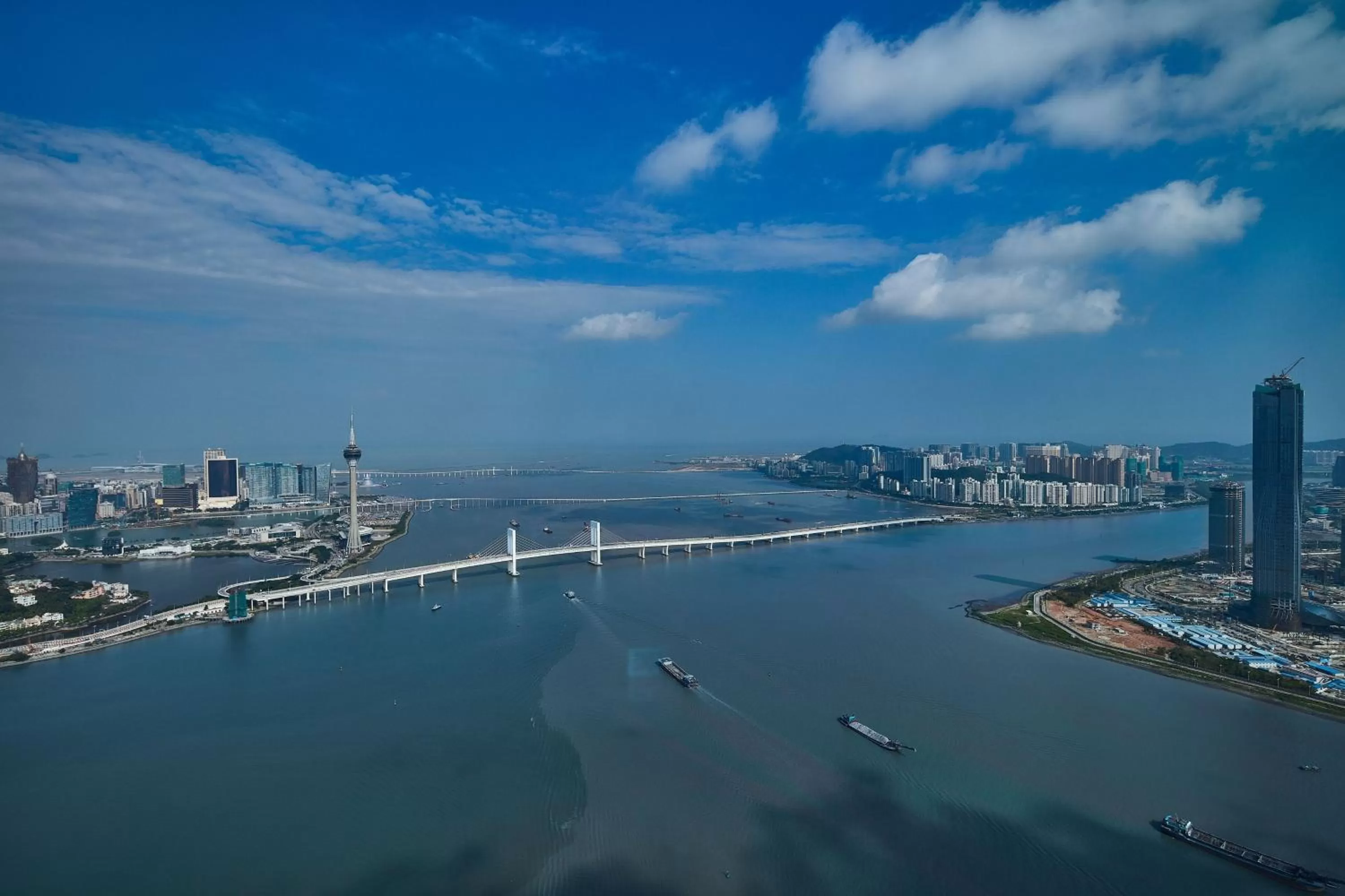 Photo of the whole room in The St. Regis Zhuhai