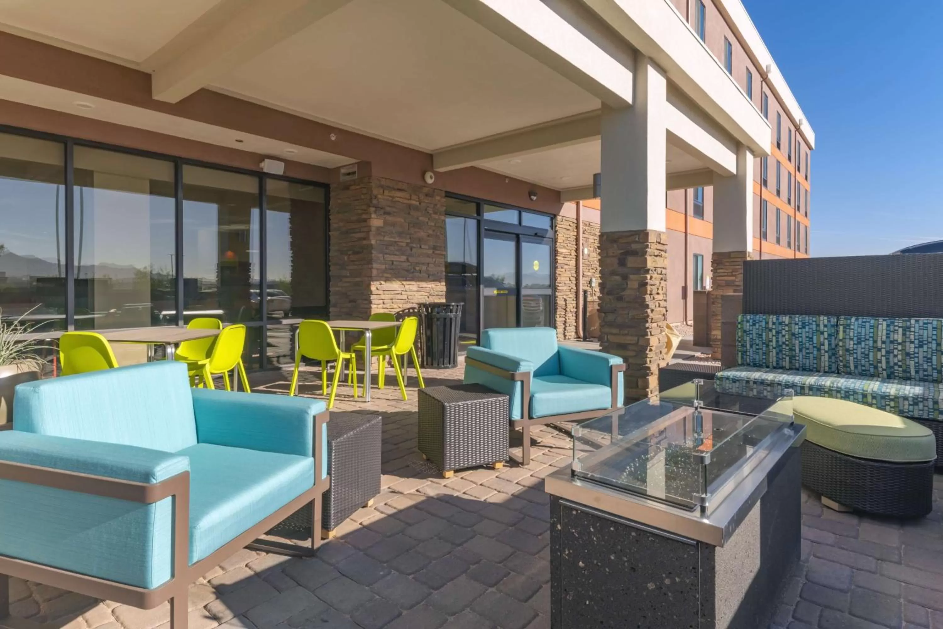 Patio in Home2 Suites by Hilton Kingman