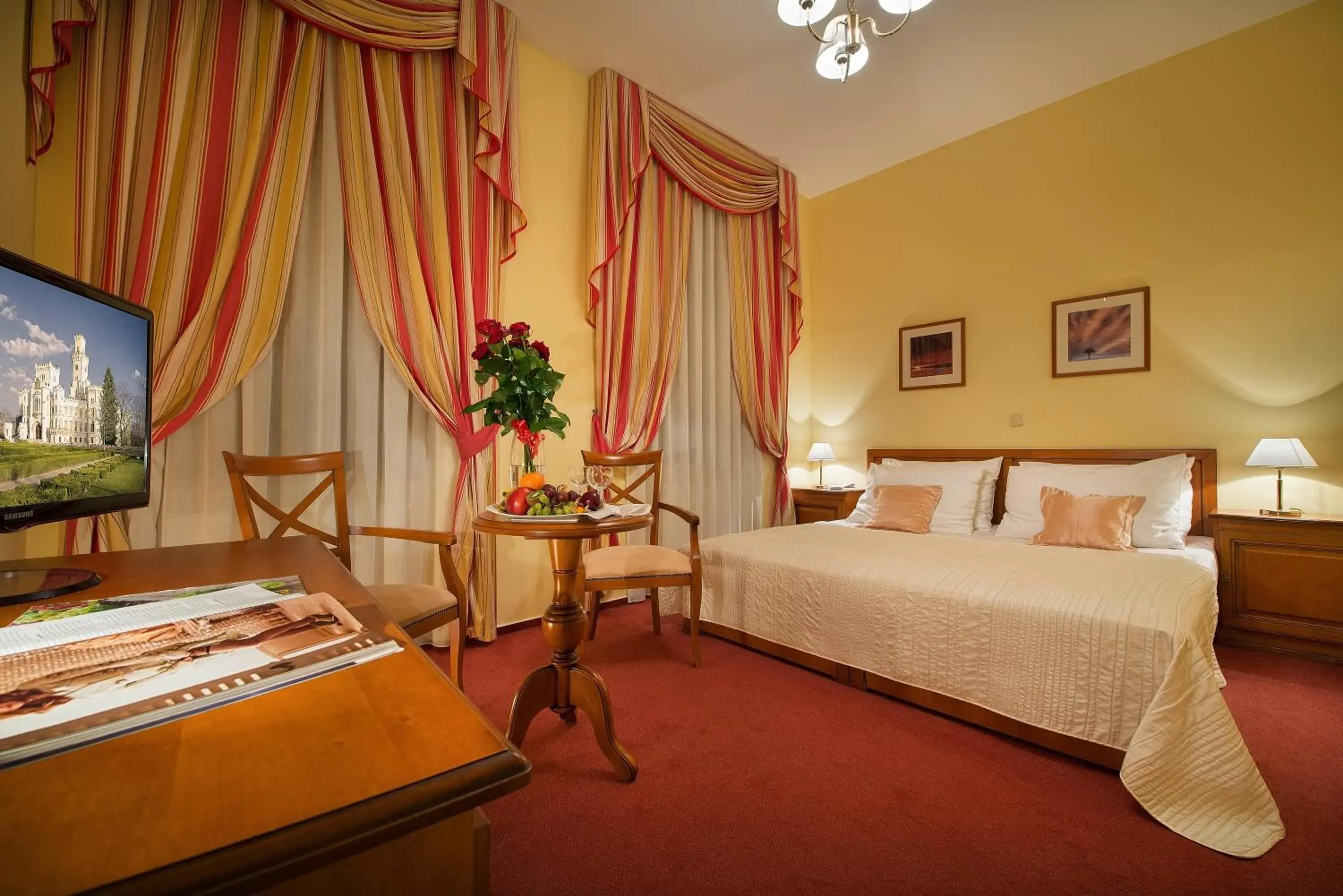 Bed in Hotel Podhrad