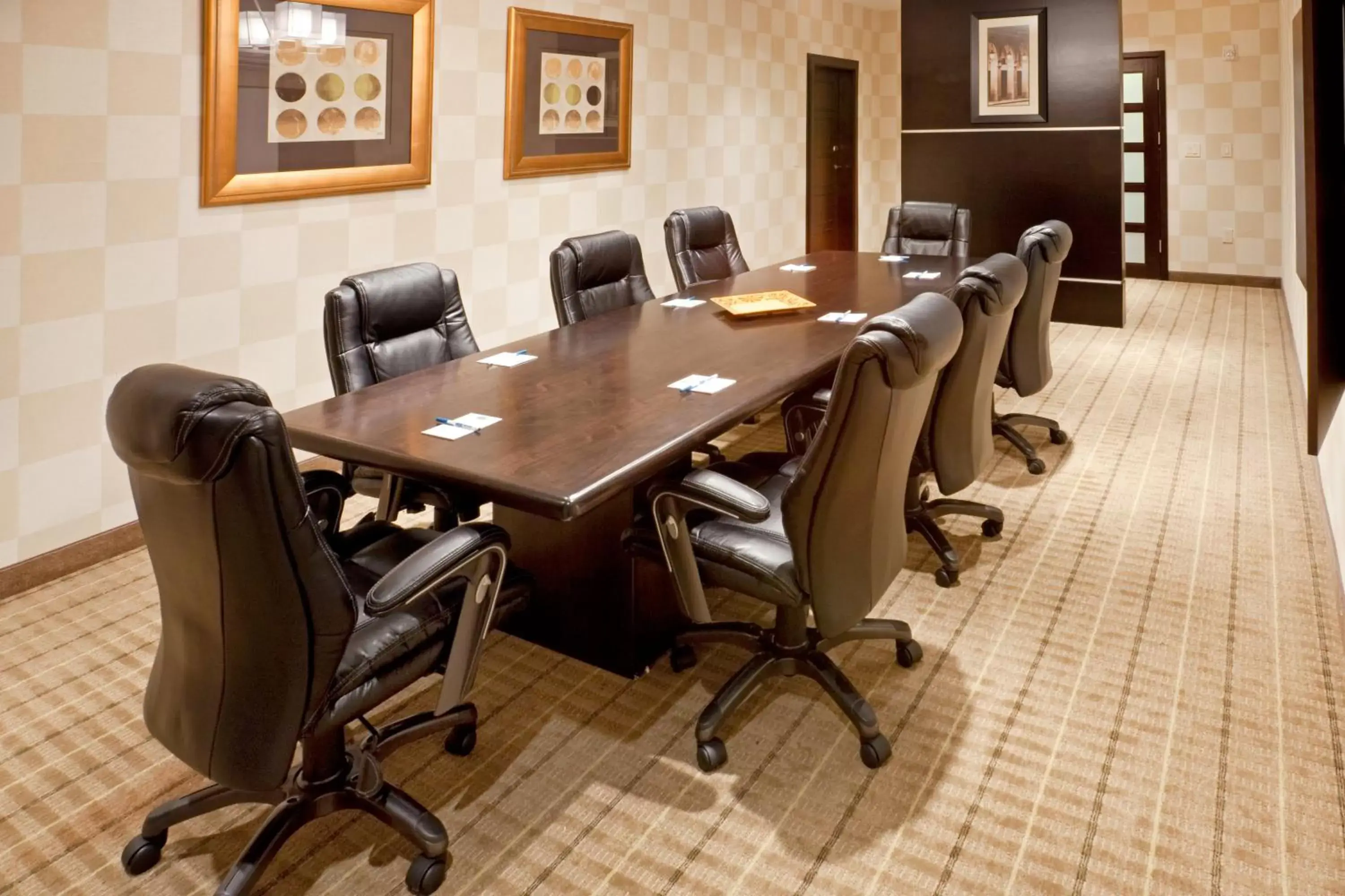 Meeting/conference room, Business Area/Conference Room in Staybridge Suites DFW Airport North, an IHG Hotel
