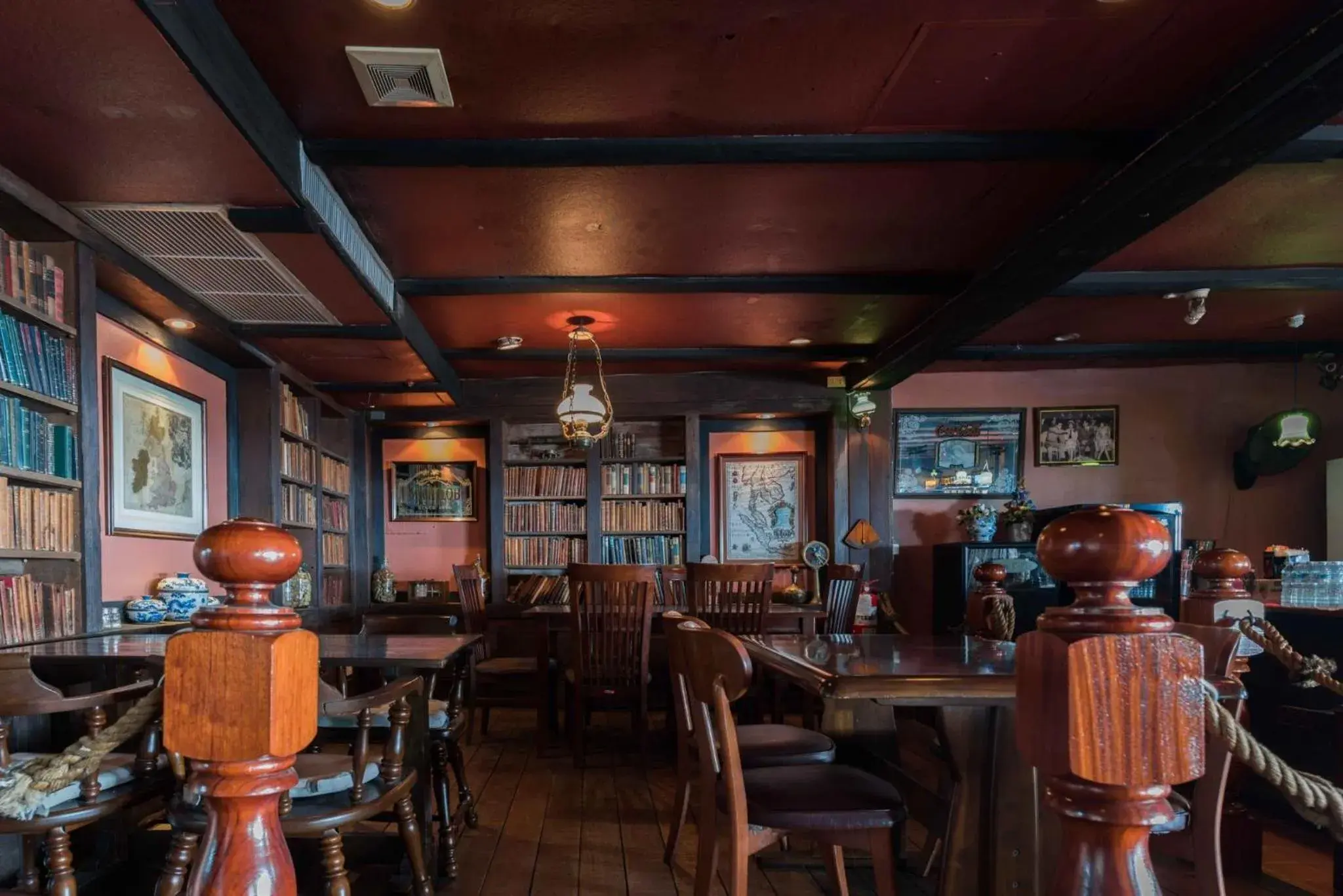 Restaurant/places to eat in Jomtien Boathouse Restaurant/places to eat in Jomtien Boathouse