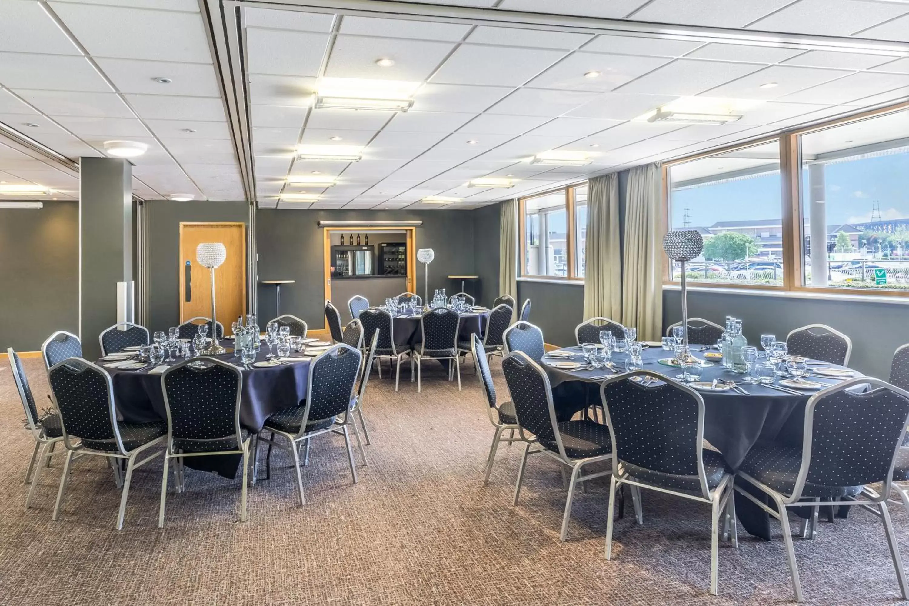 Meeting/conference room, Restaurant/Places to Eat in Park Inn by Radisson Peterborough