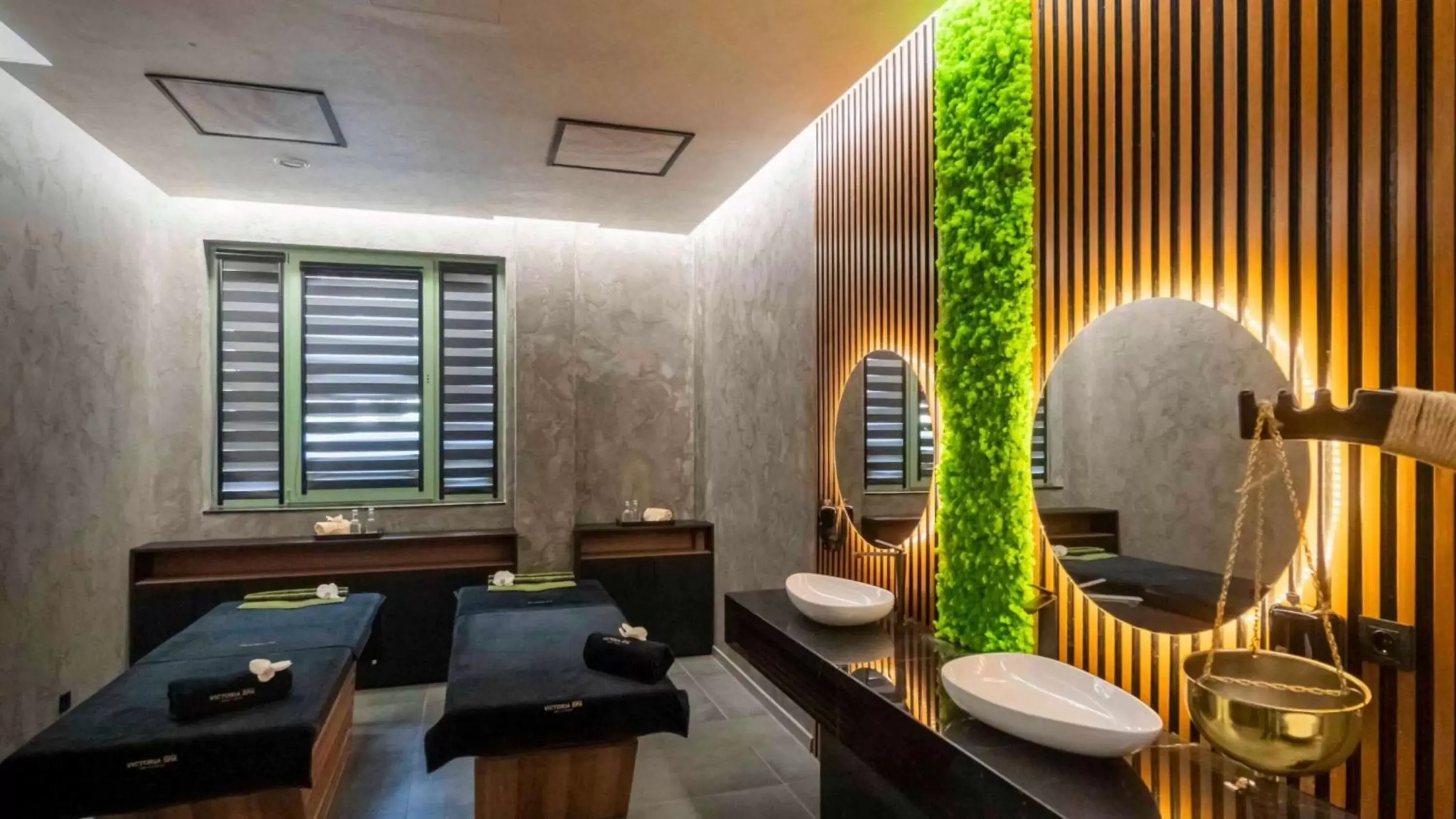 Spa and wellness centre/facilities, Bathroom in Ramada by Wyndham Sofia City Center