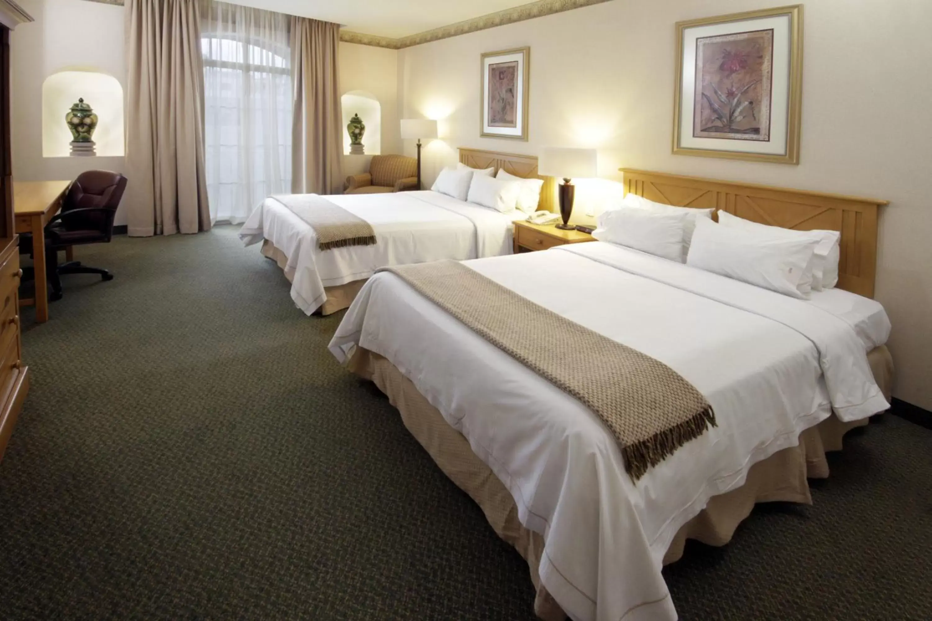 Double Room with Two Double Beds - Non-Smoking in Holiday Inn Express Guanajuato, an IHG Hotel Double Room with Two Double Beds - Non-Smoking in Holiday Inn Express Guanajuato, an IHG Hotel