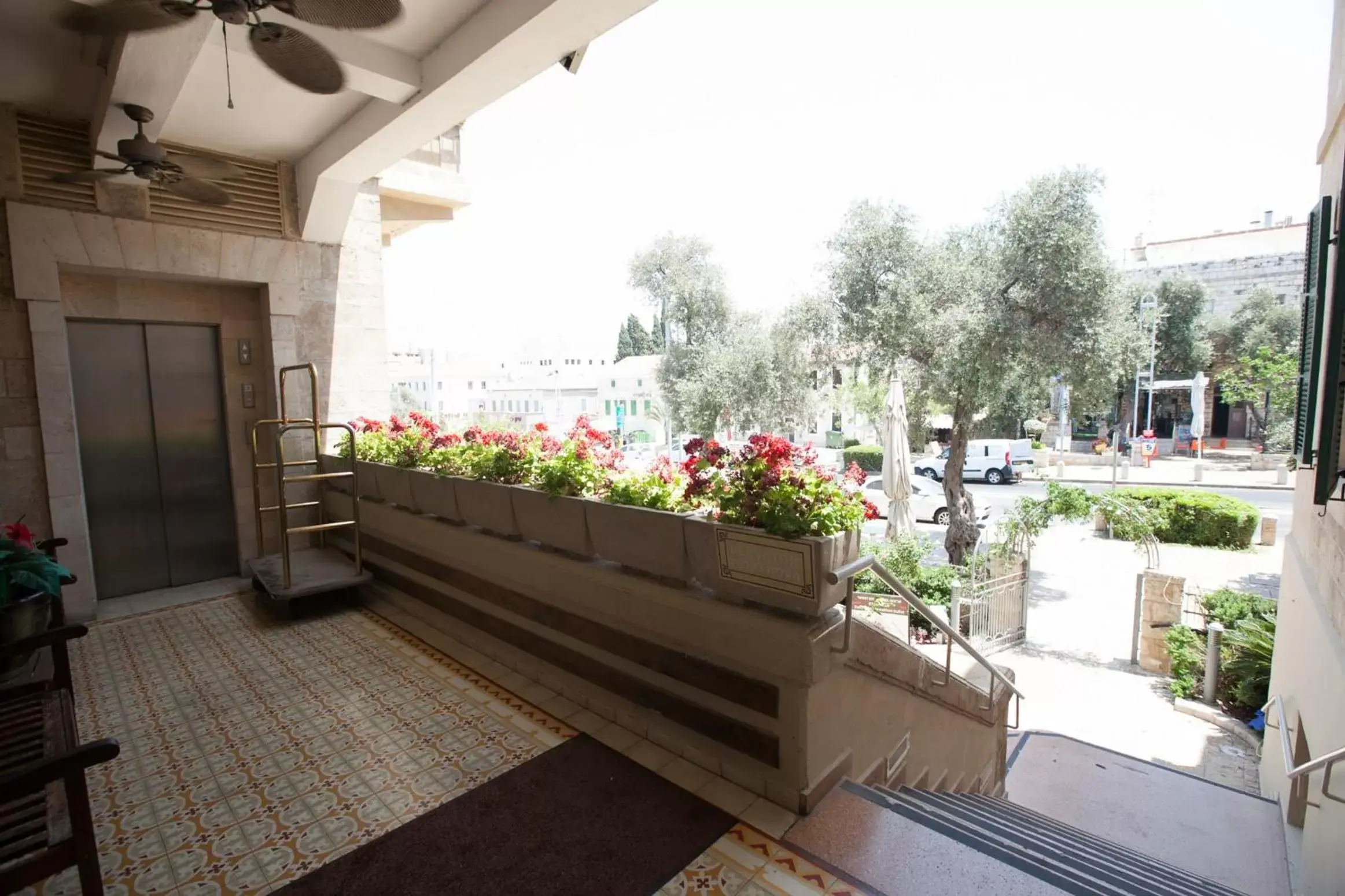 Balcony/Terrace in The Colony Hotel