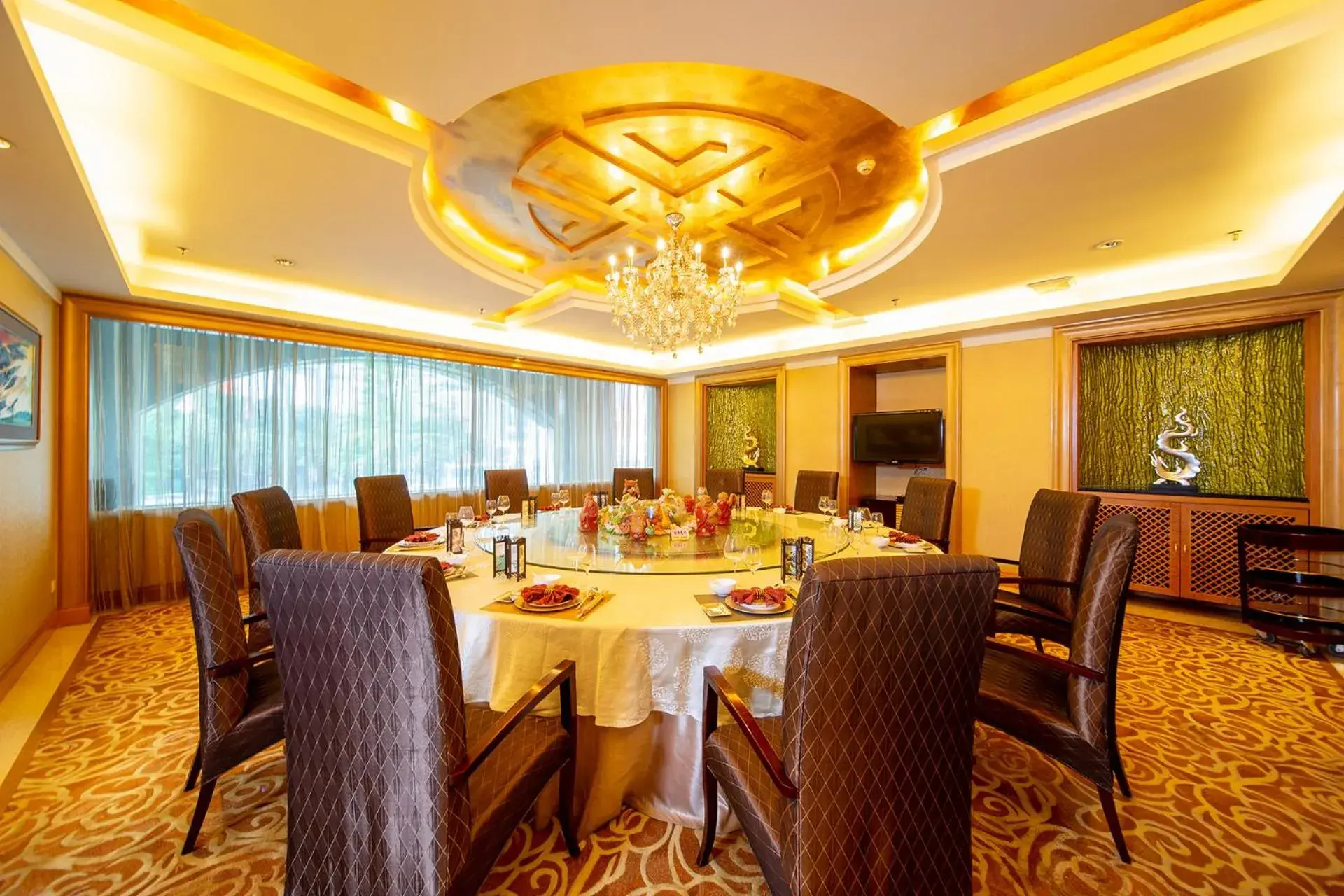 Banquet/Function facilities, Restaurant/Places to Eat in Grand International Hotel