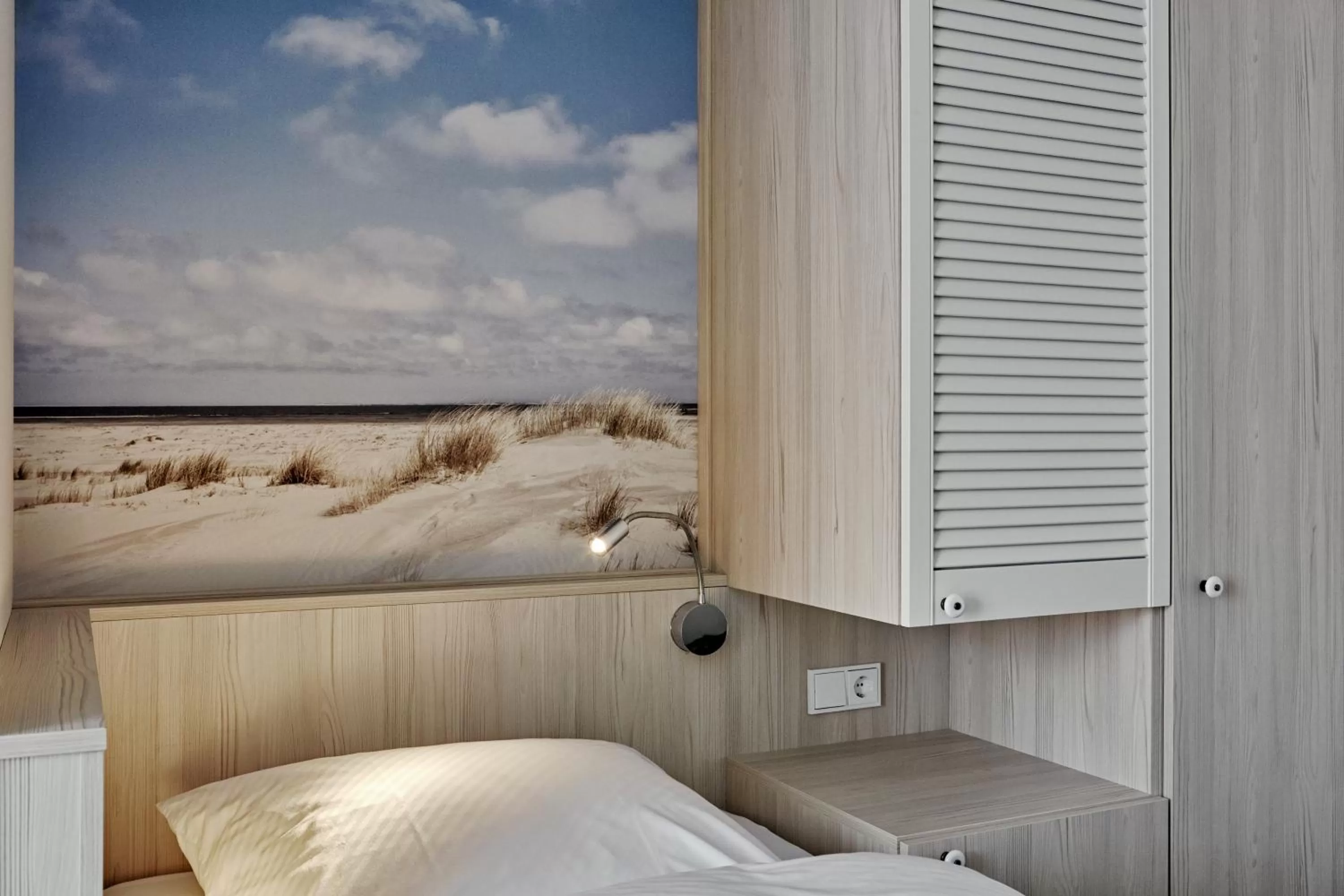 Photo of the whole room, Bed in Duus Hotel garni