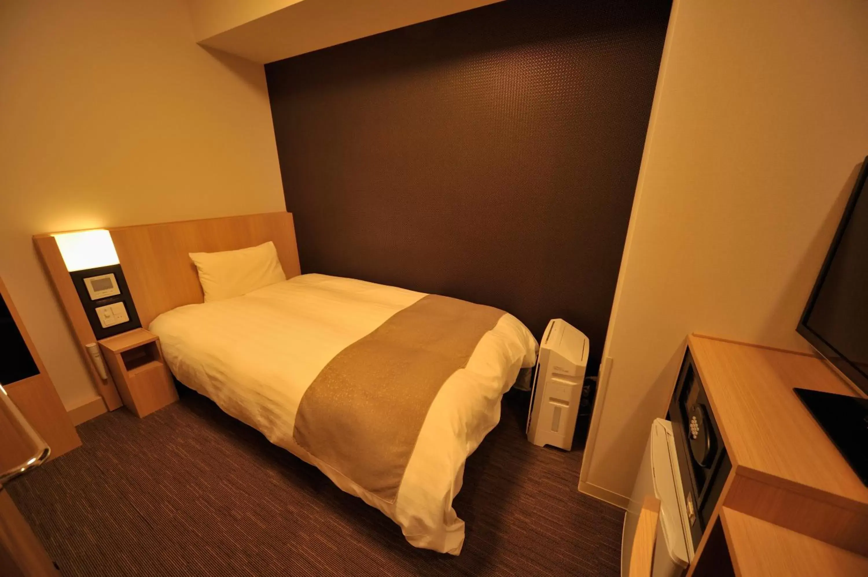 Bedroom, Bed in Dormy Inn Ueno Okachimachi