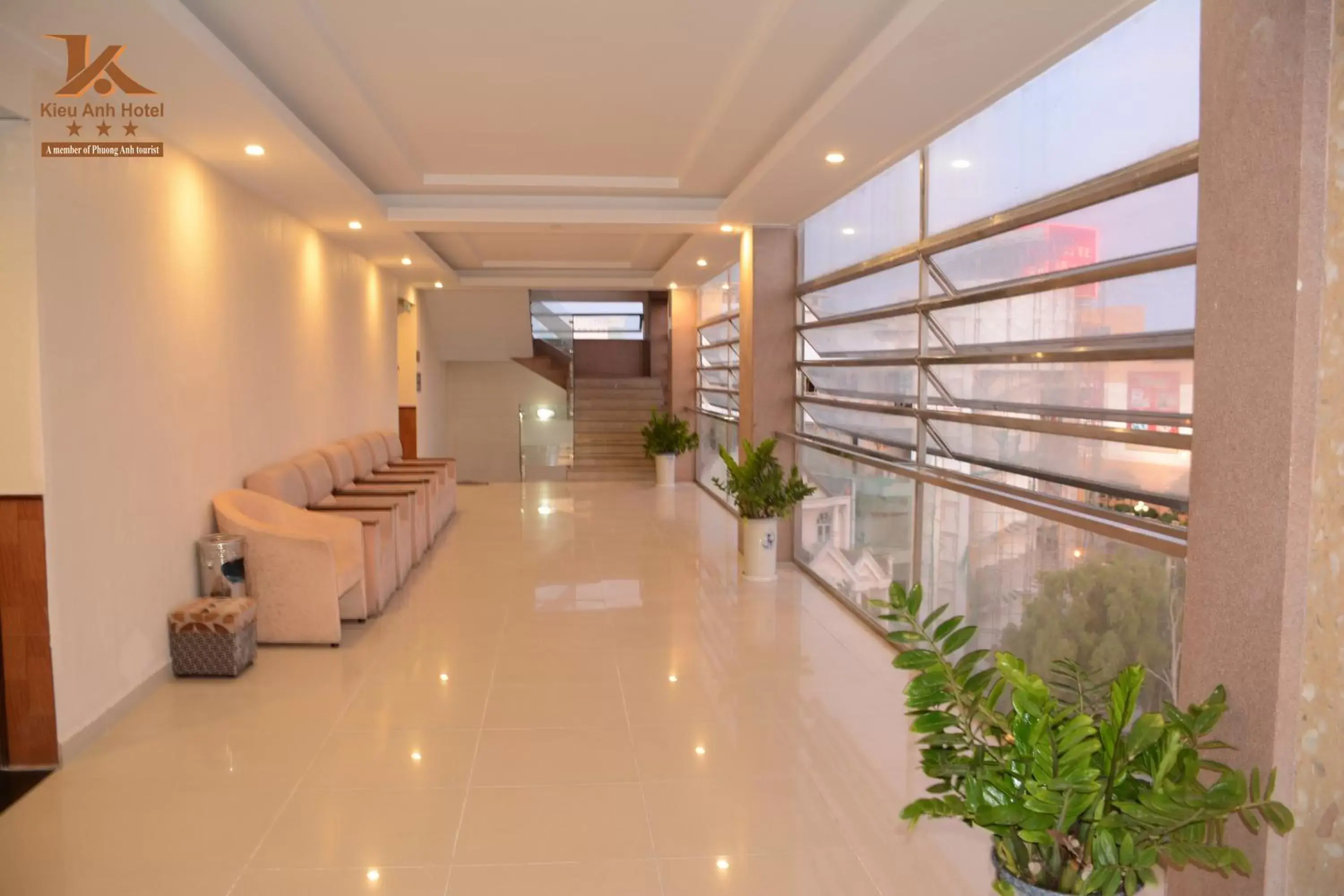 Balcony/Terrace, Lobby/Reception in Kieu Anh Hotel