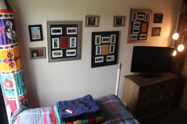 Decorative detail in Bradford Digs