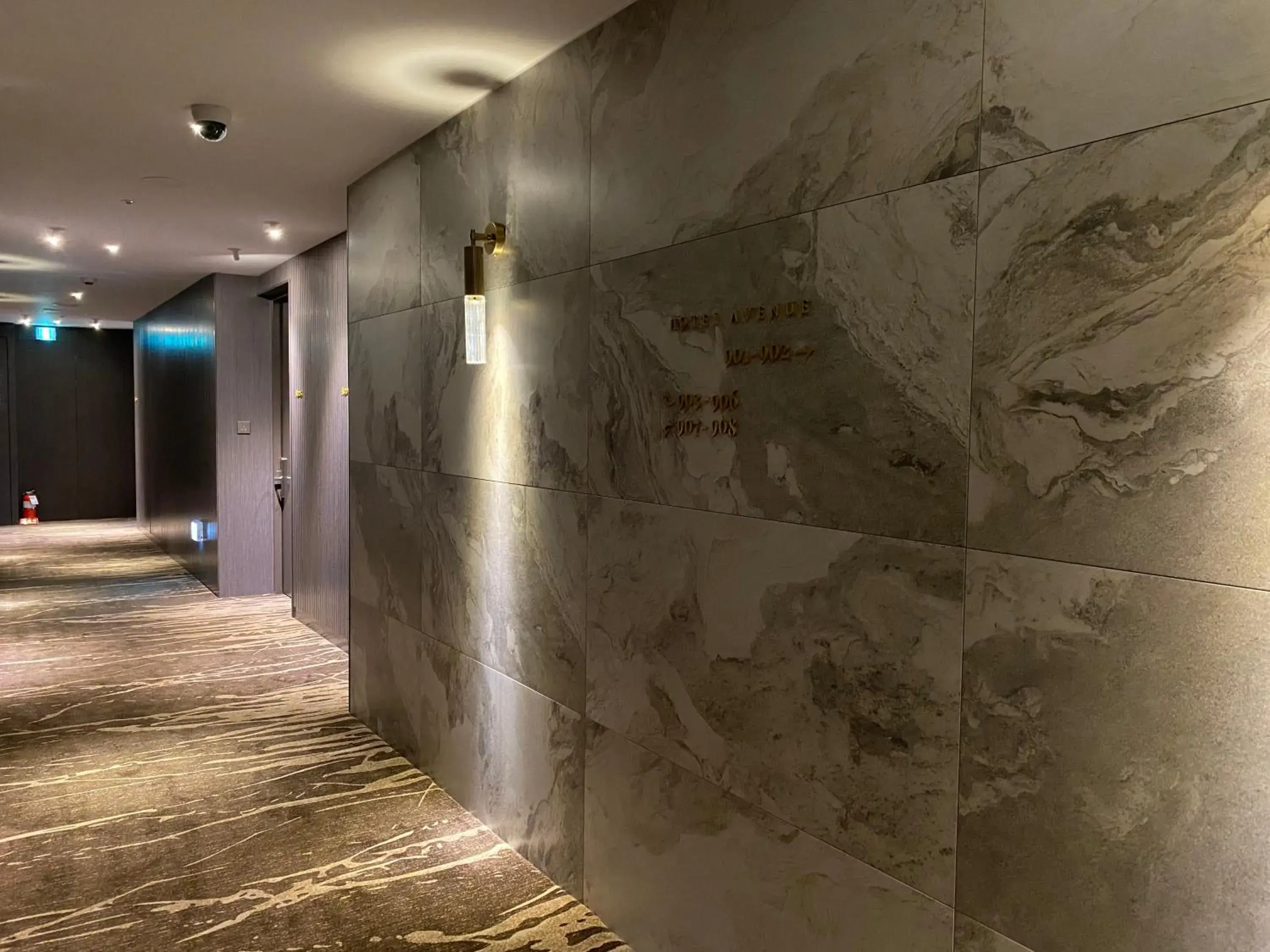 Property building in Hotel Avenue Property building in Hotel Avenue