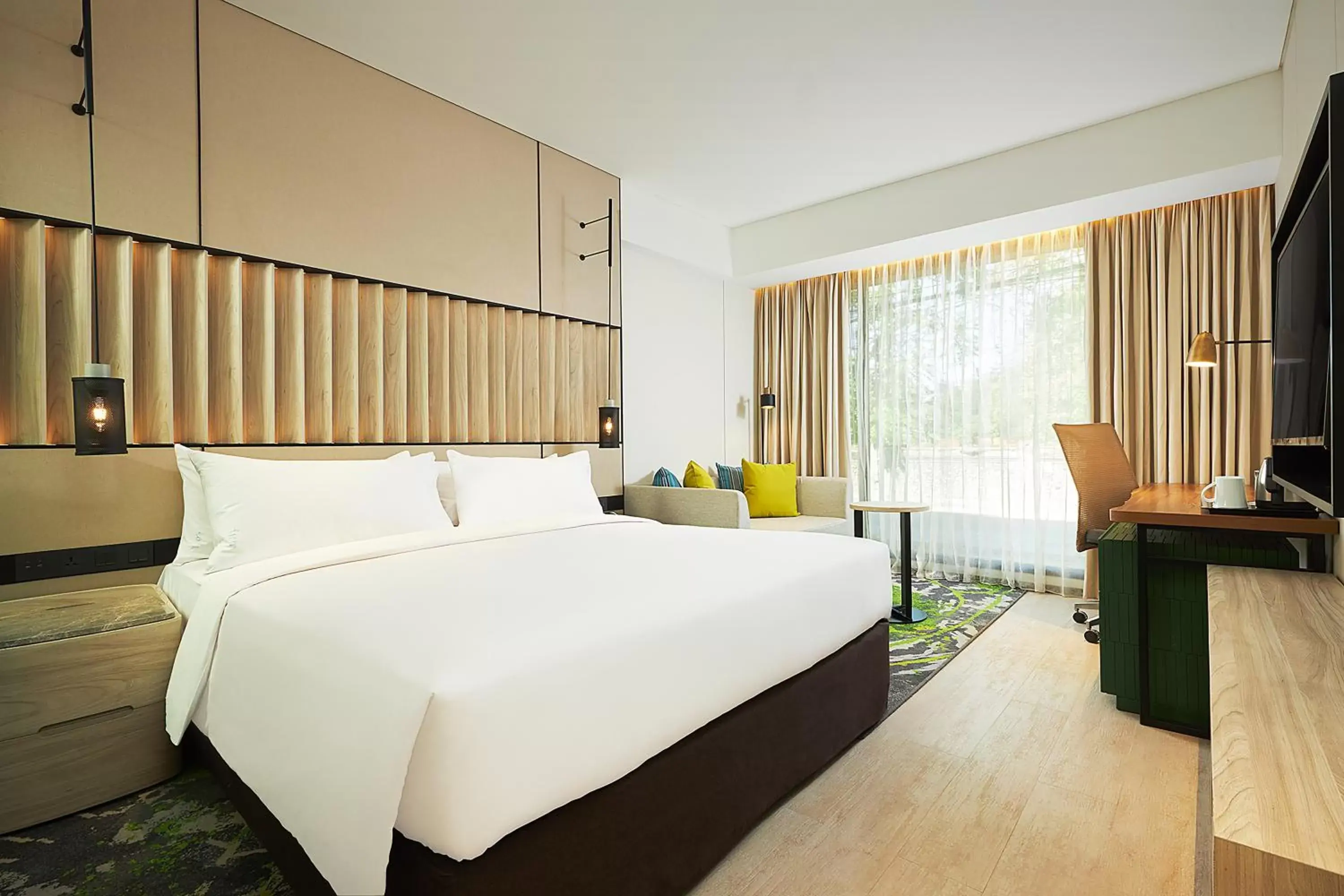 Bedroom, Bed in Holiday Inn Bali Sanur, an IHG Hotel