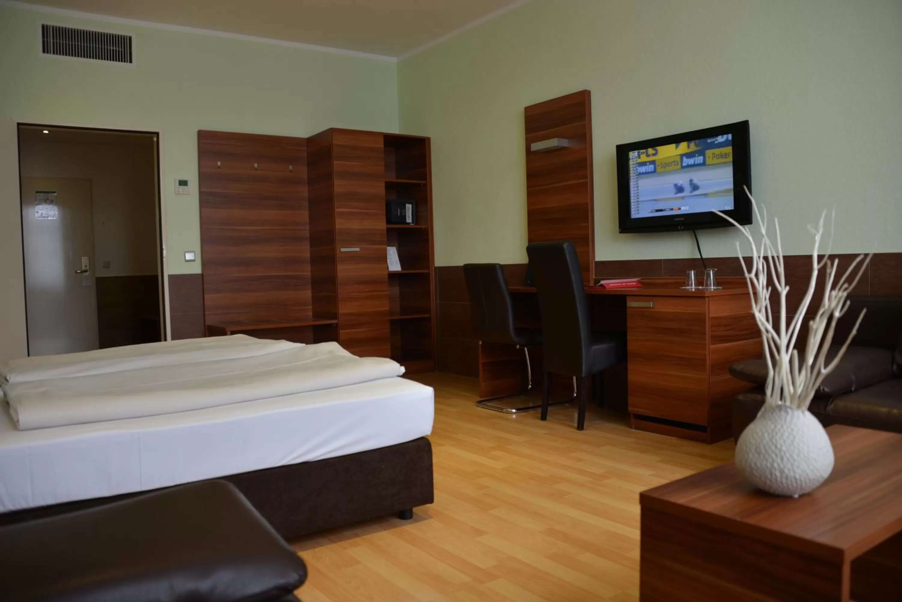 TV and multimedia, Bed in Arthotel Munich