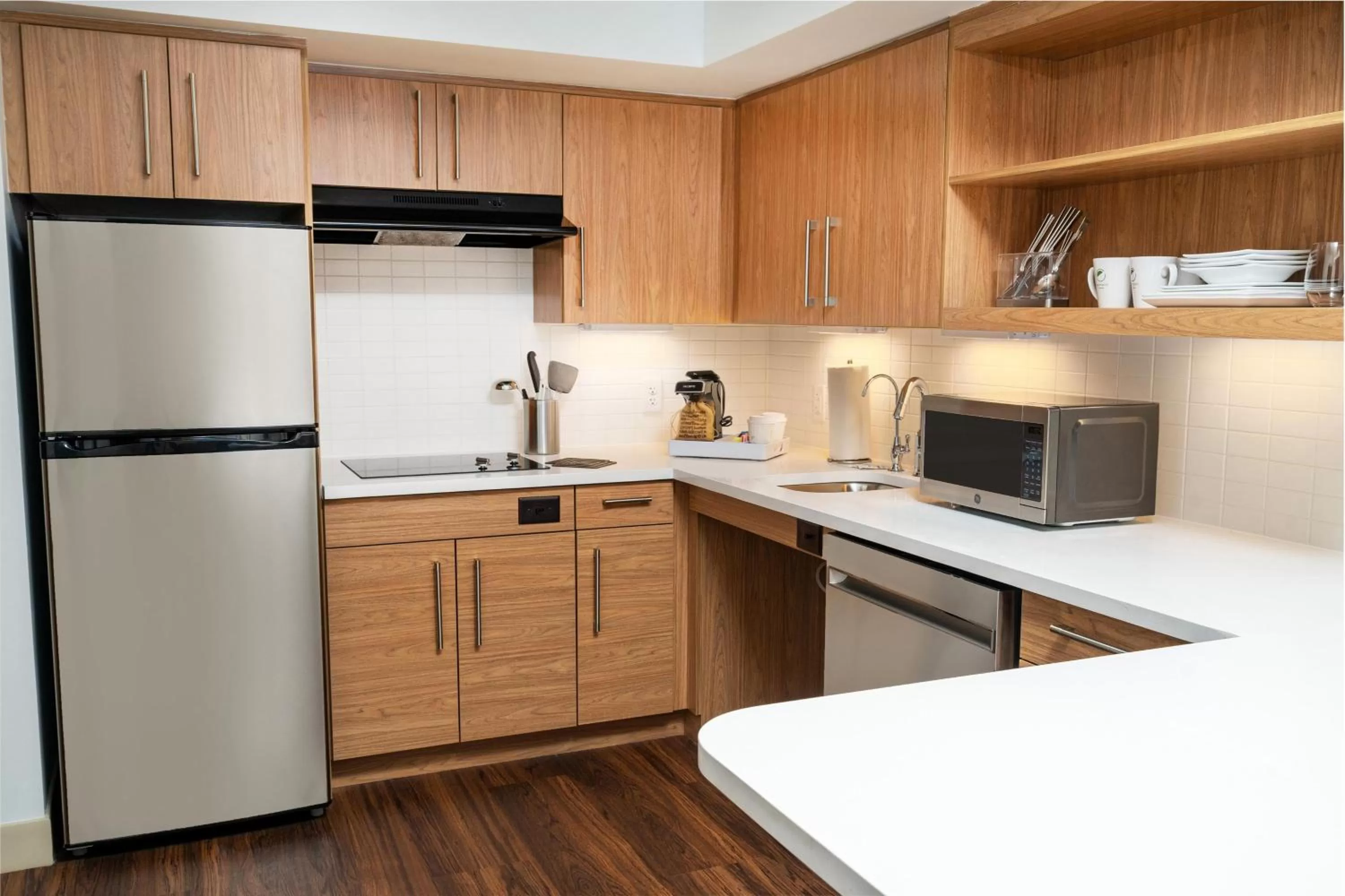 Bedroom in Element Sacramento Airport